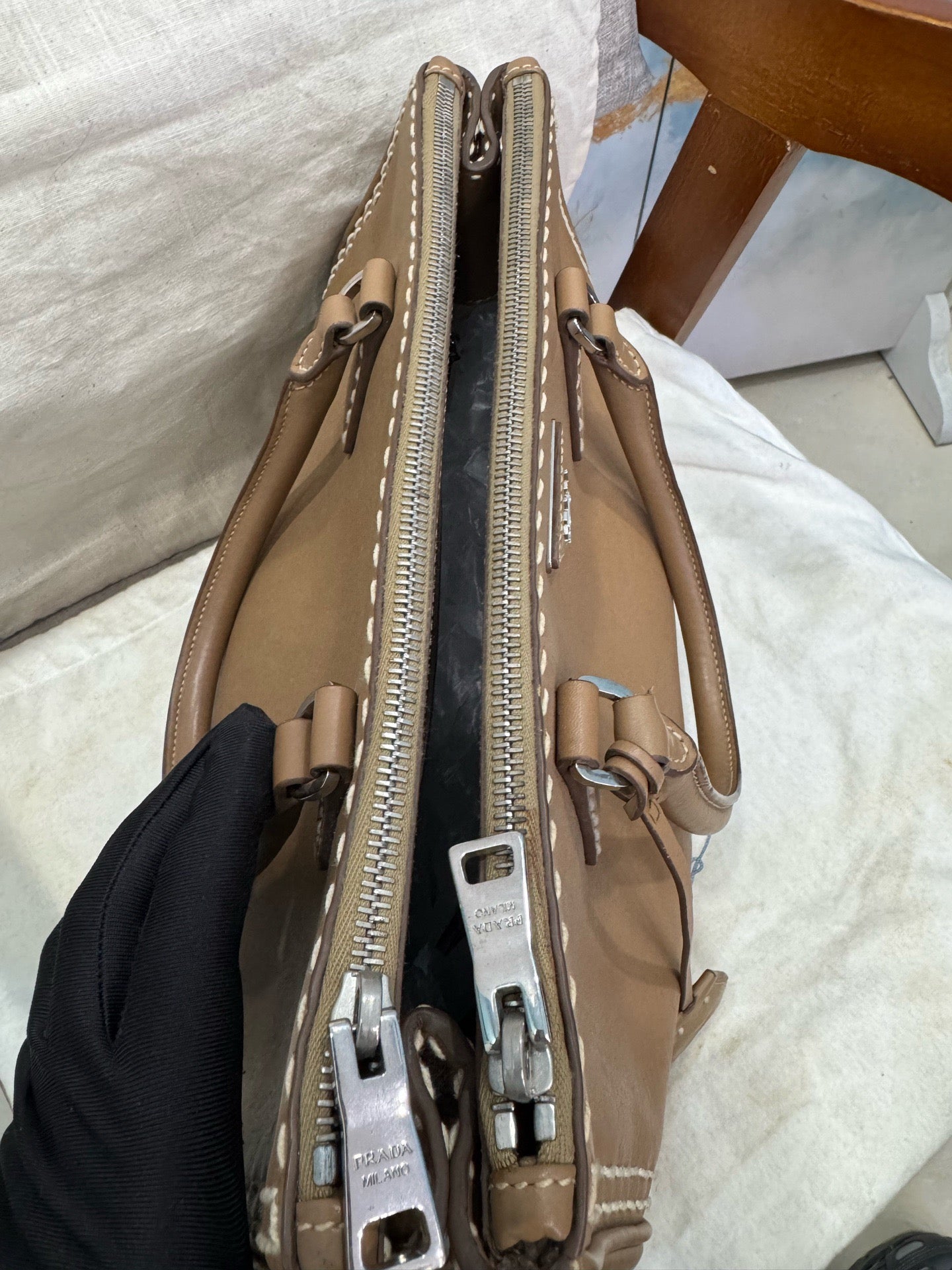 Prada - Vitello Daino - Leather - Camel - (medium)