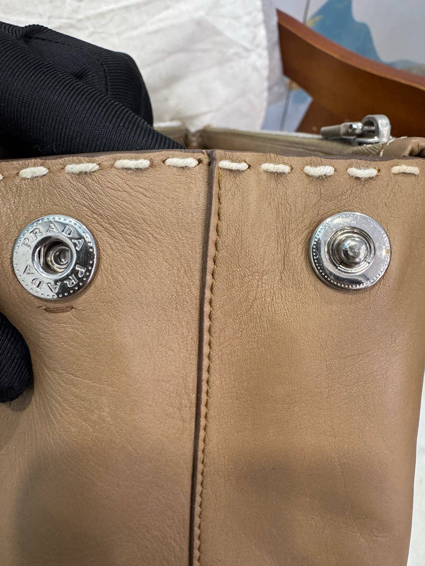 Prada - Vitello Daino - Leather - Camel - (medium)