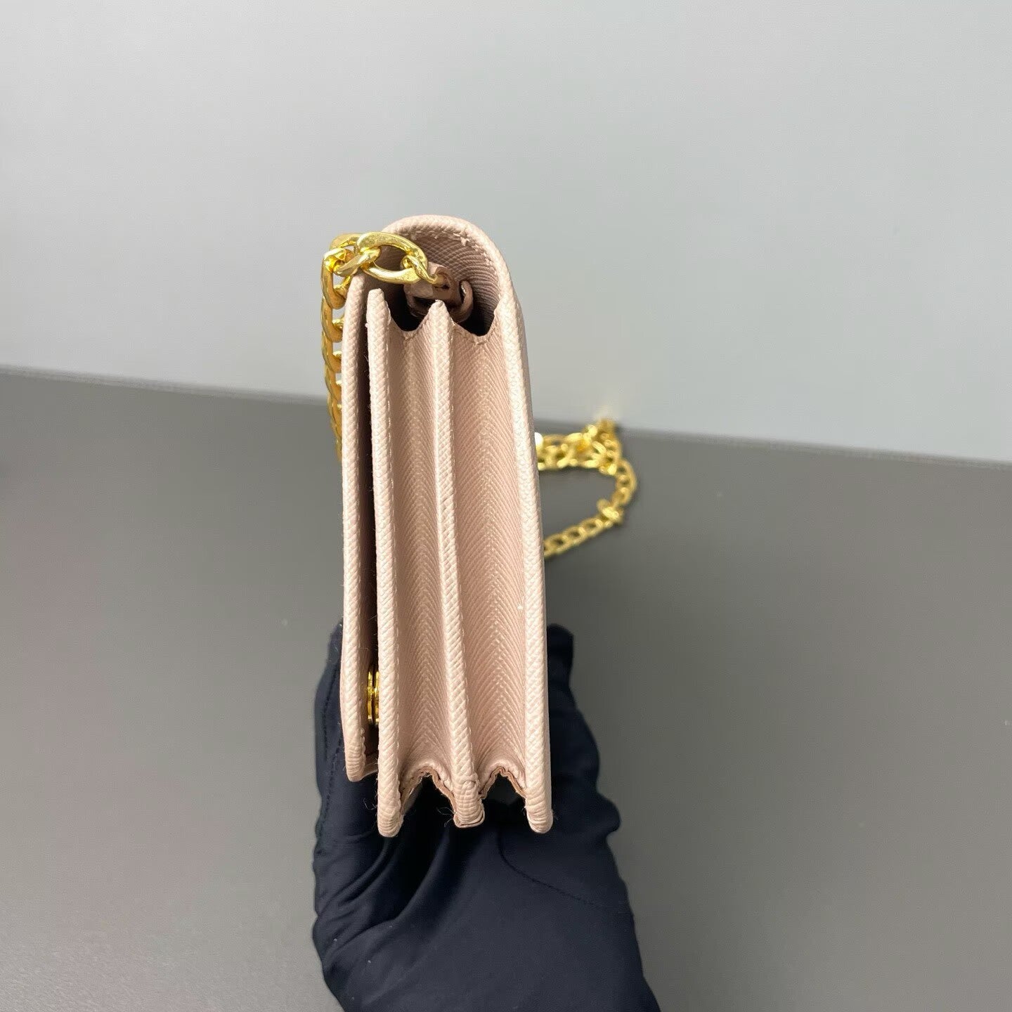 Prada - Wallet on Chain - Saffiano leather - Pink - (mini)