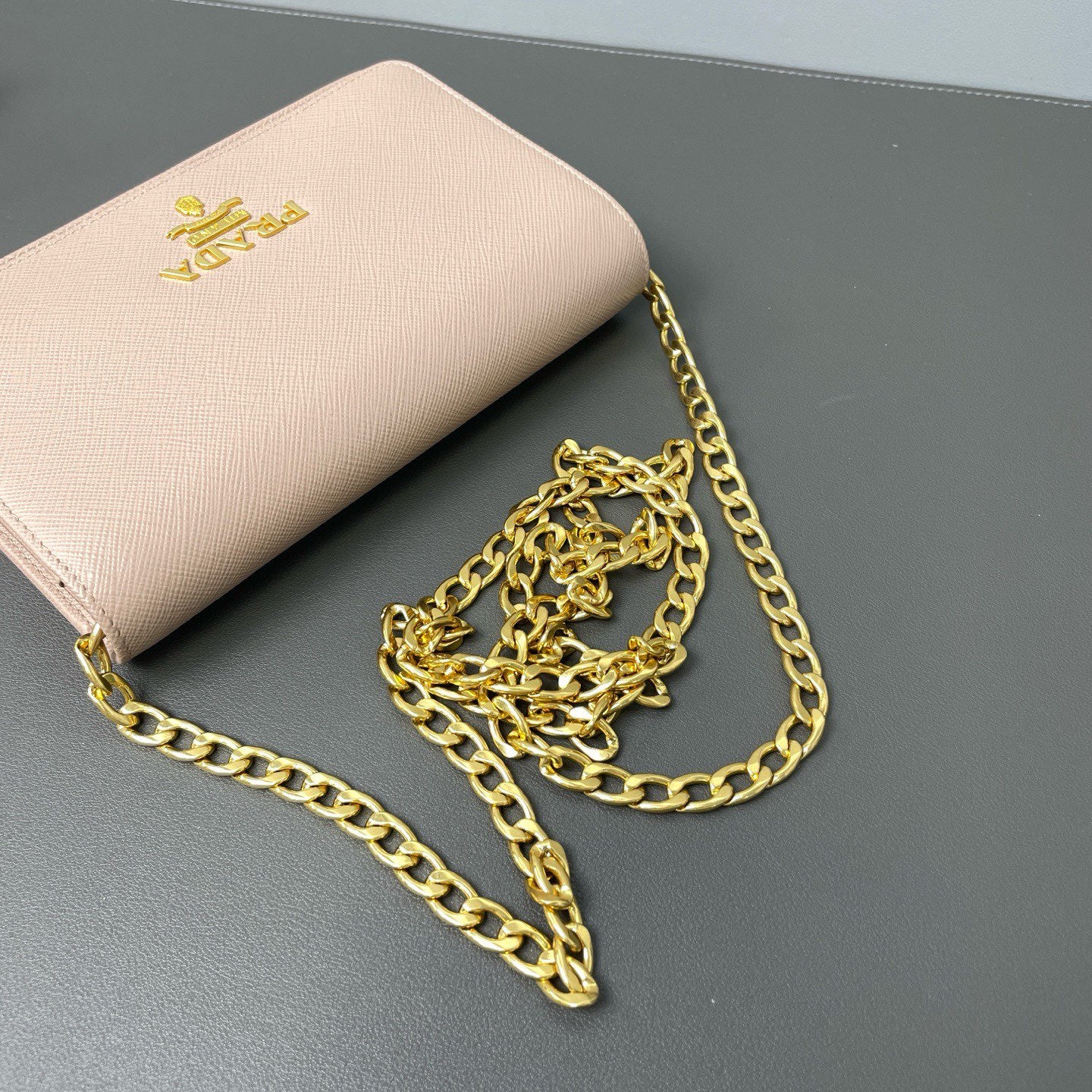 Prada - Wallet on Chain - Saffiano leather - Pink - (mini)