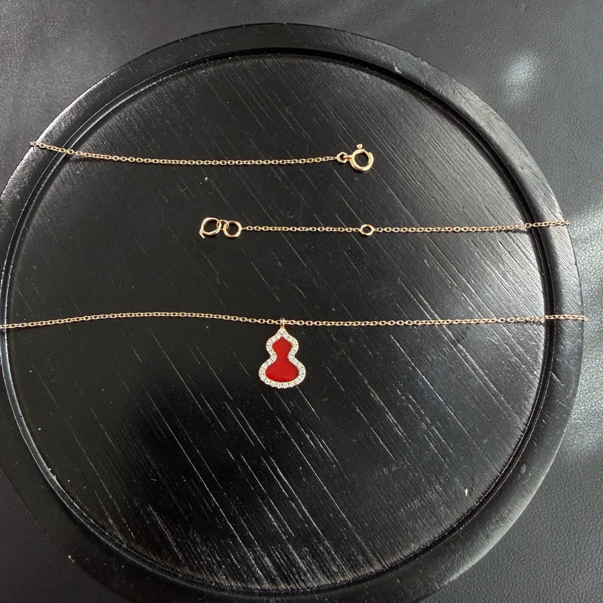 Qeelin - Wulu - 18K rose gold, red agate and diamonds - Red - (41)