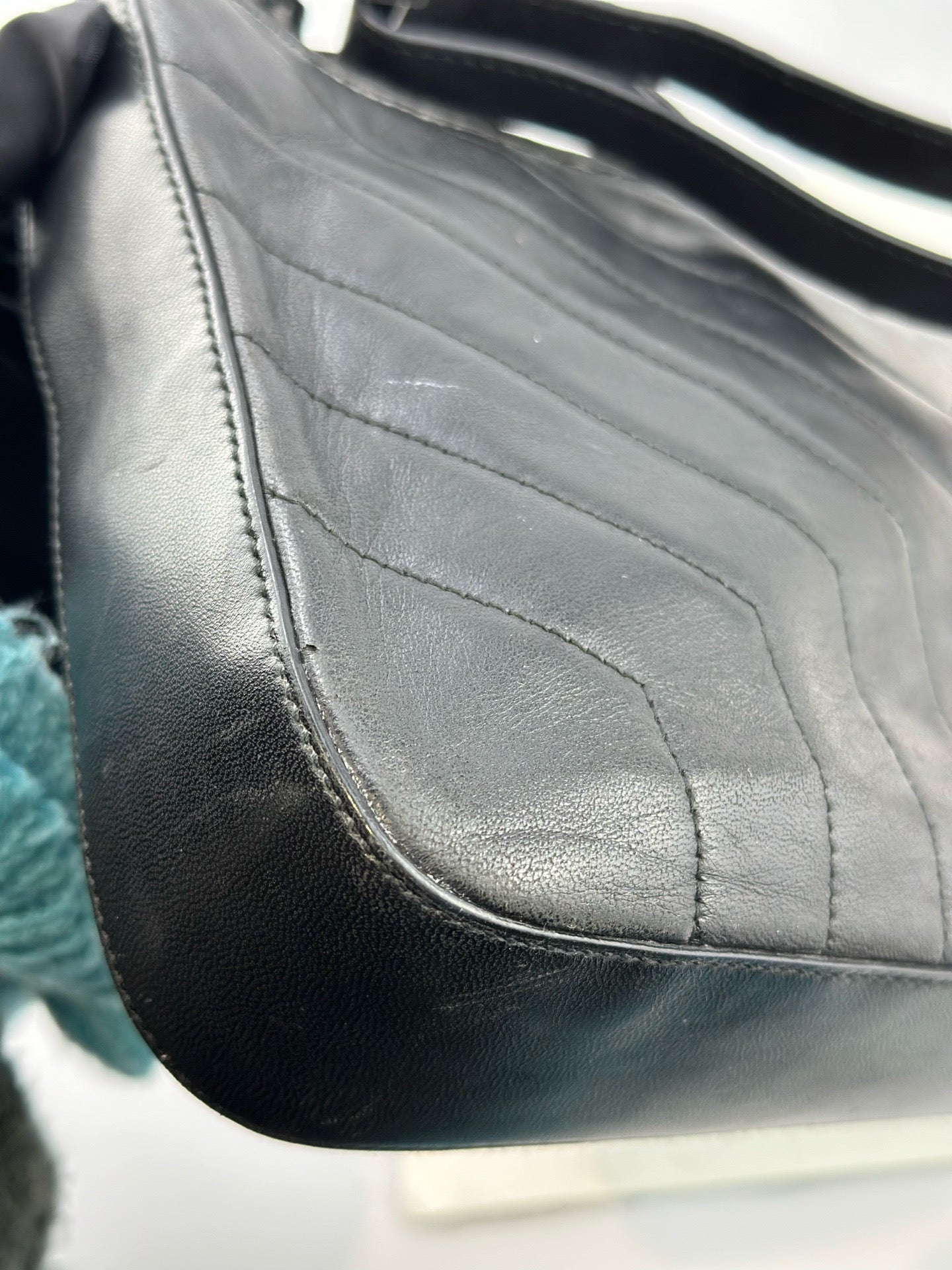 Saint Laurent - Baguette - Leather - Black - (mini)