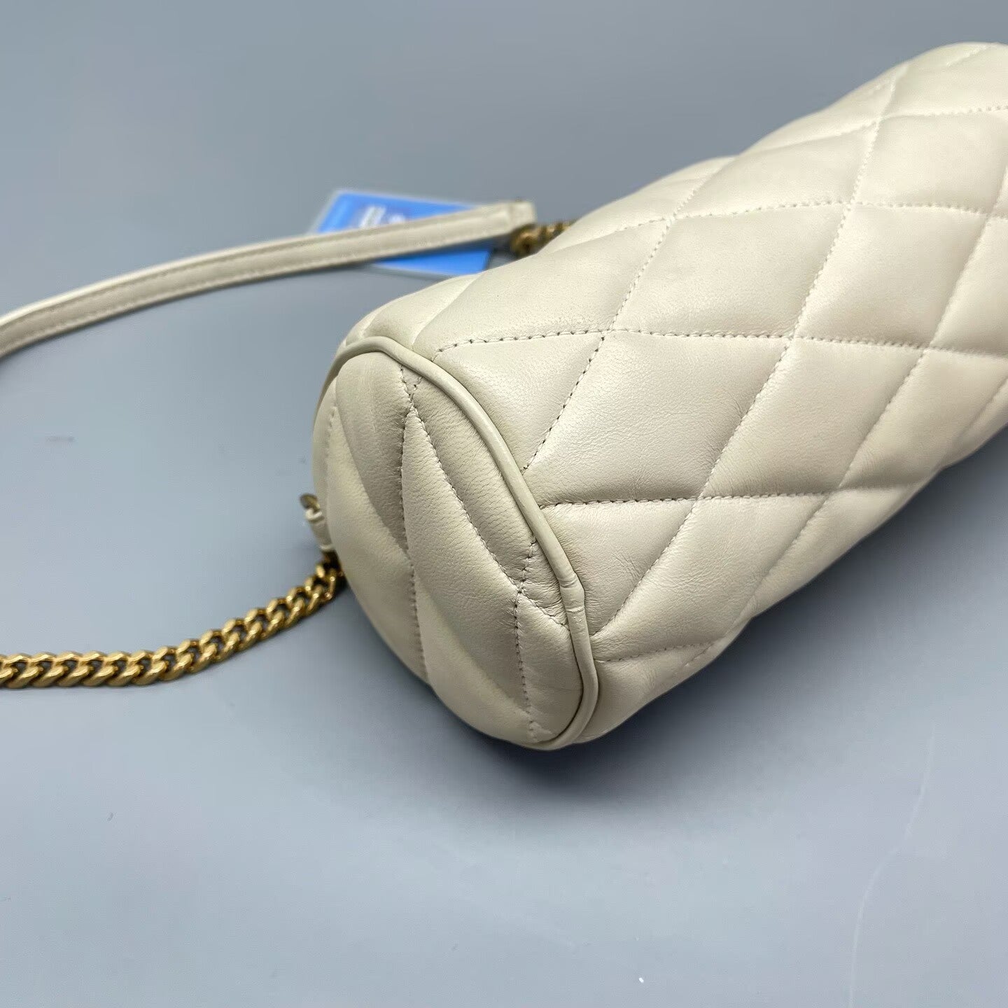 Saint Laurent - Barrel Bag - Quilted leather - White with Gold-Tone Hardware - (mini)