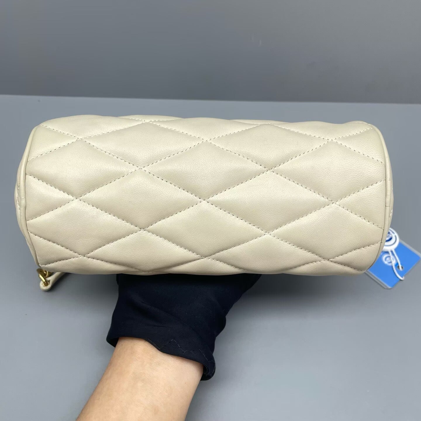 Saint Laurent - Barrel Bag - Quilted leather - White with Gold-Tone Hardware - (mini)