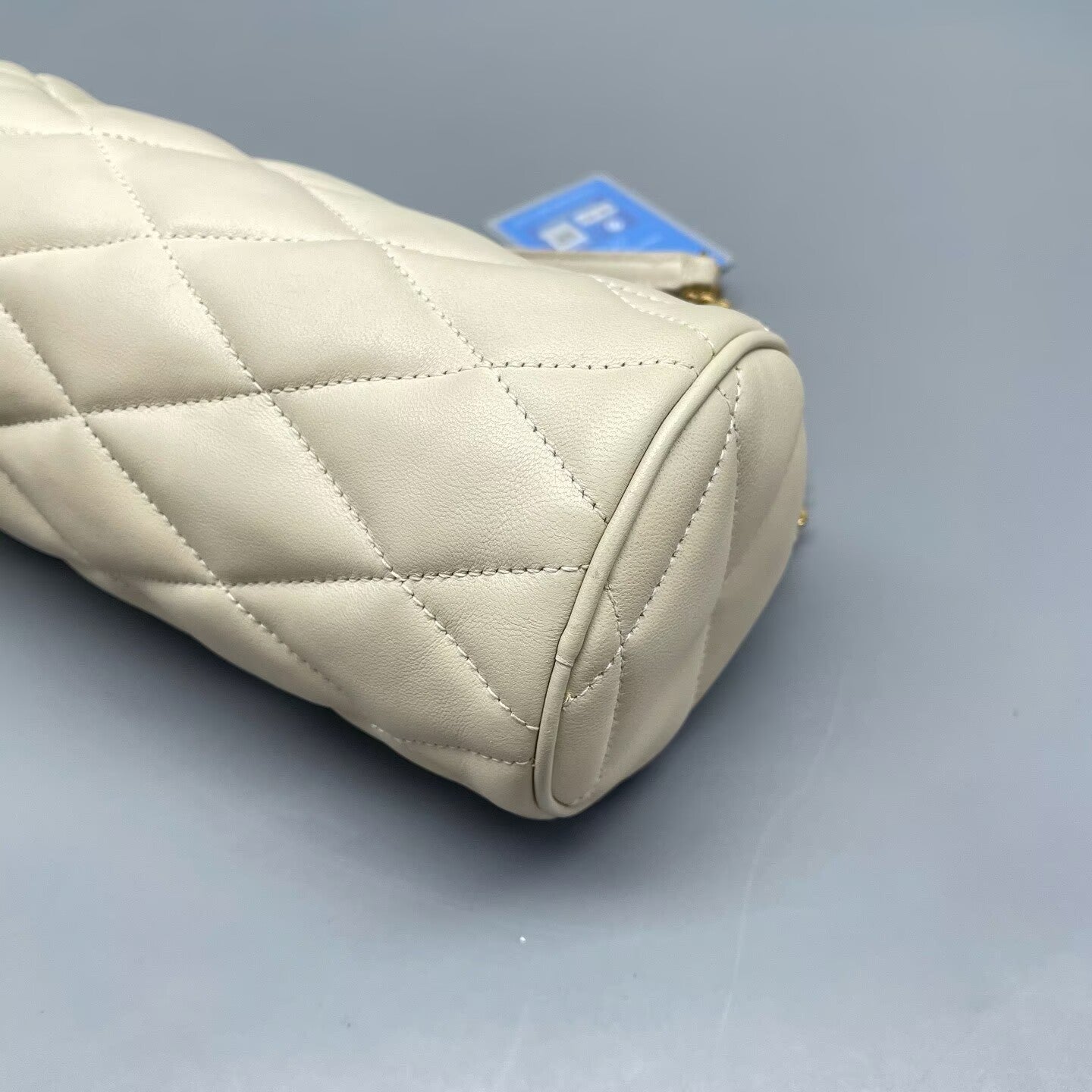Saint Laurent - Barrel Bag - Quilted leather - White with Gold-Tone Hardware - (mini)