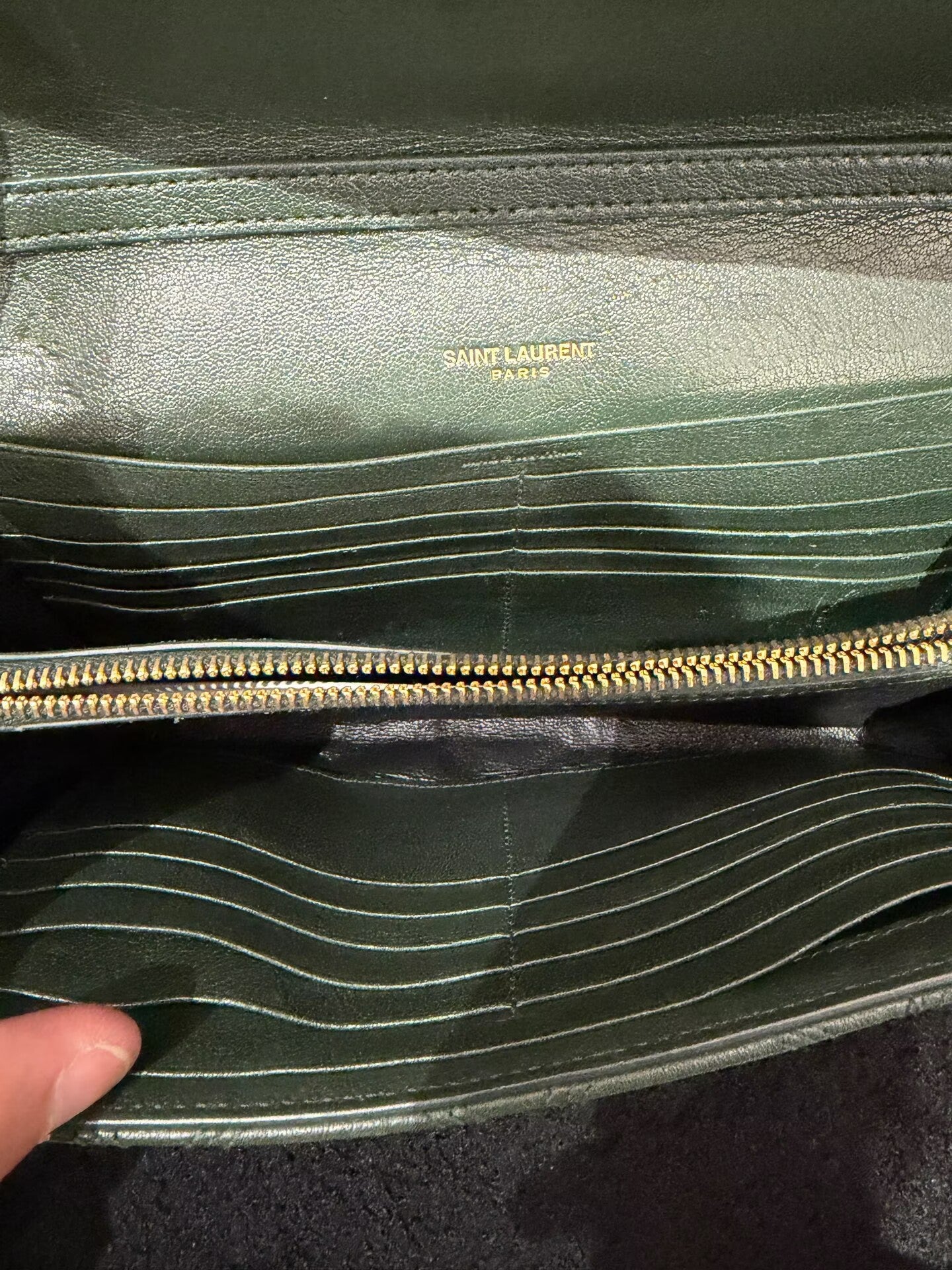 Saint Laurent - Becky - Leather - Dark Green with Gold-Tone Hardware - (Medium)