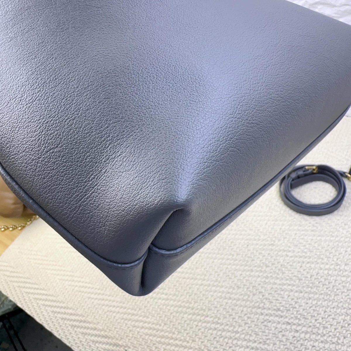 Saint Laurent - Bold - Leather - Grey - (small)