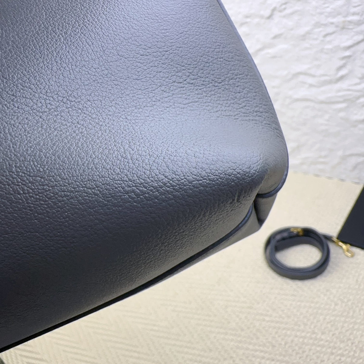 Saint Laurent - Bold - Leather - Grey - (small)