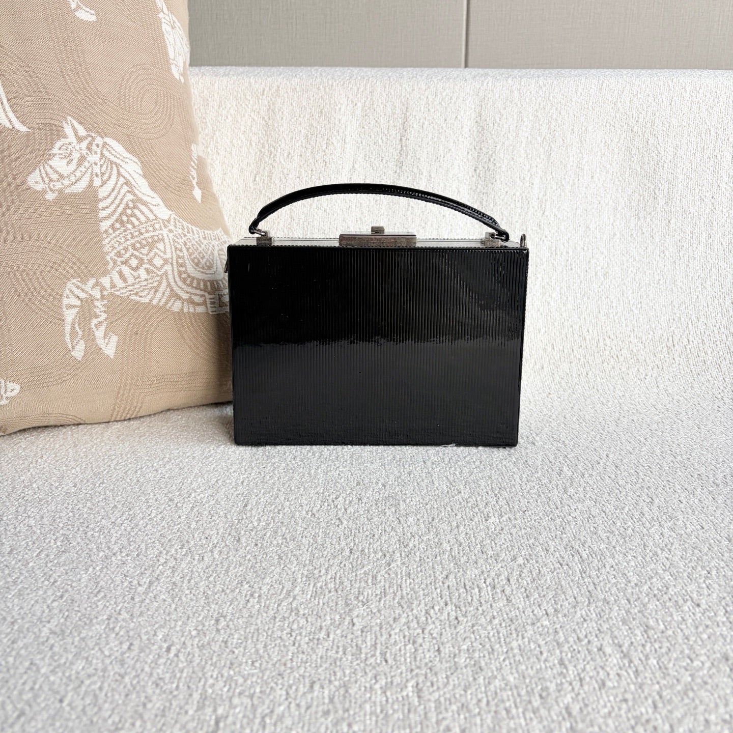 Saint Laurent - Box Bag - Patent leather - Black - (mini)