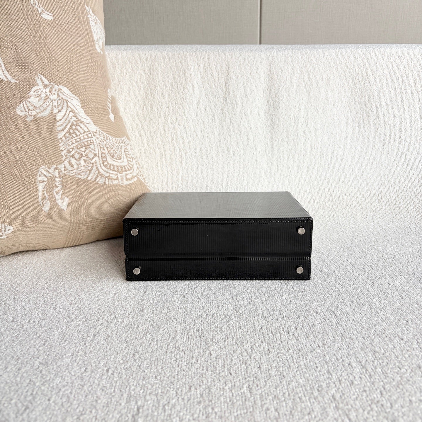 Saint Laurent - Box Bag - Patent leather - Black - (mini)