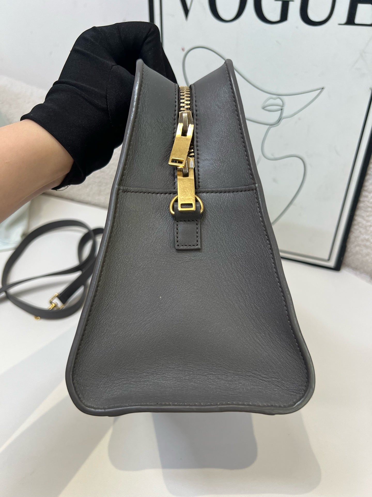 Saint Laurent - Cabas - Leather - Grey - (medium)