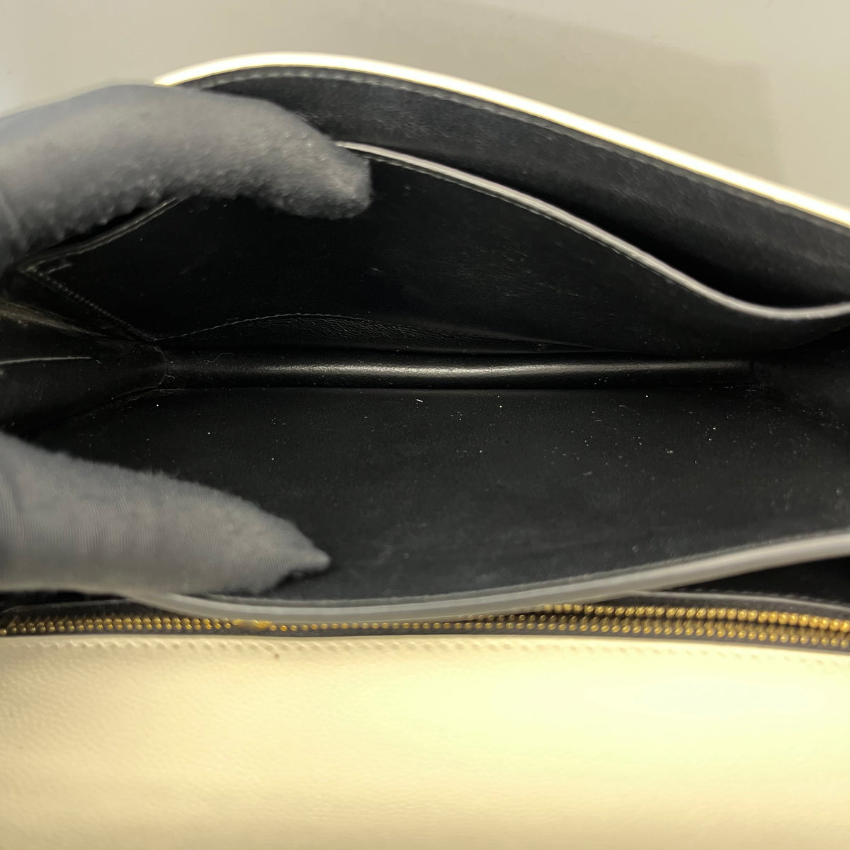 Saint Laurent - Cassandra Envelope Bag - Leather - White - (mini)