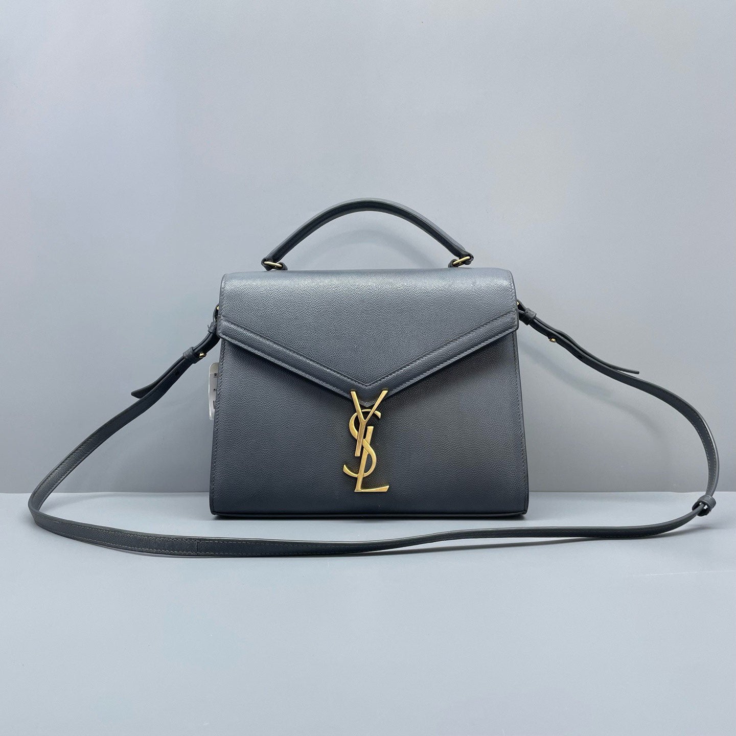 Saint Laurent - Cassandra - Grained calfskin leather - Grey - (Medium)