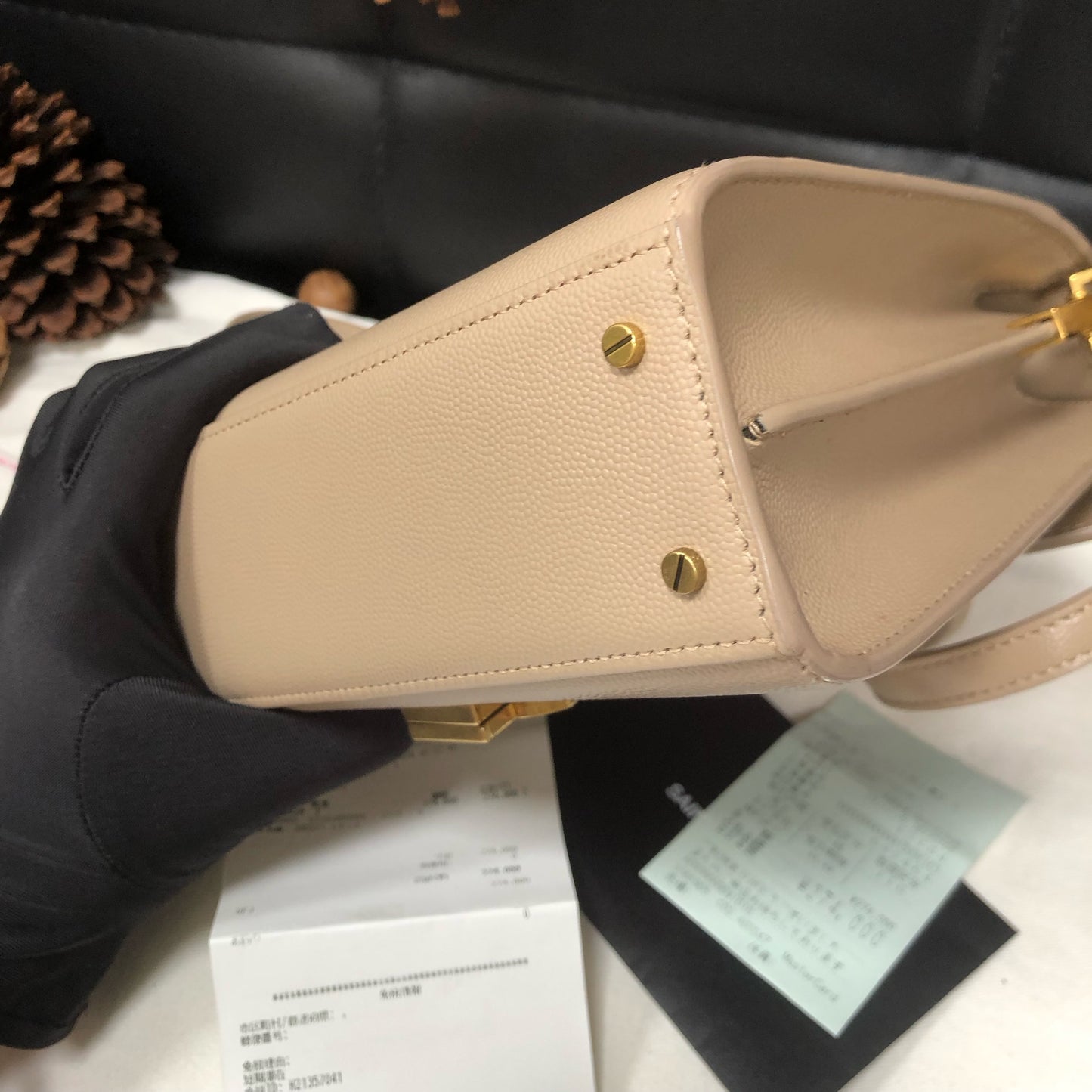 Saint Laurent - Cassandra - Leather - Beige - (small)