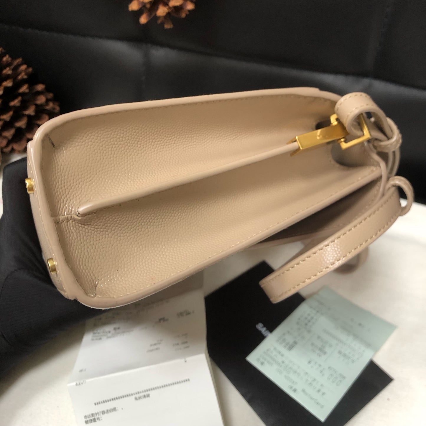 Saint Laurent - Cassandra - Leather - Beige - (small)