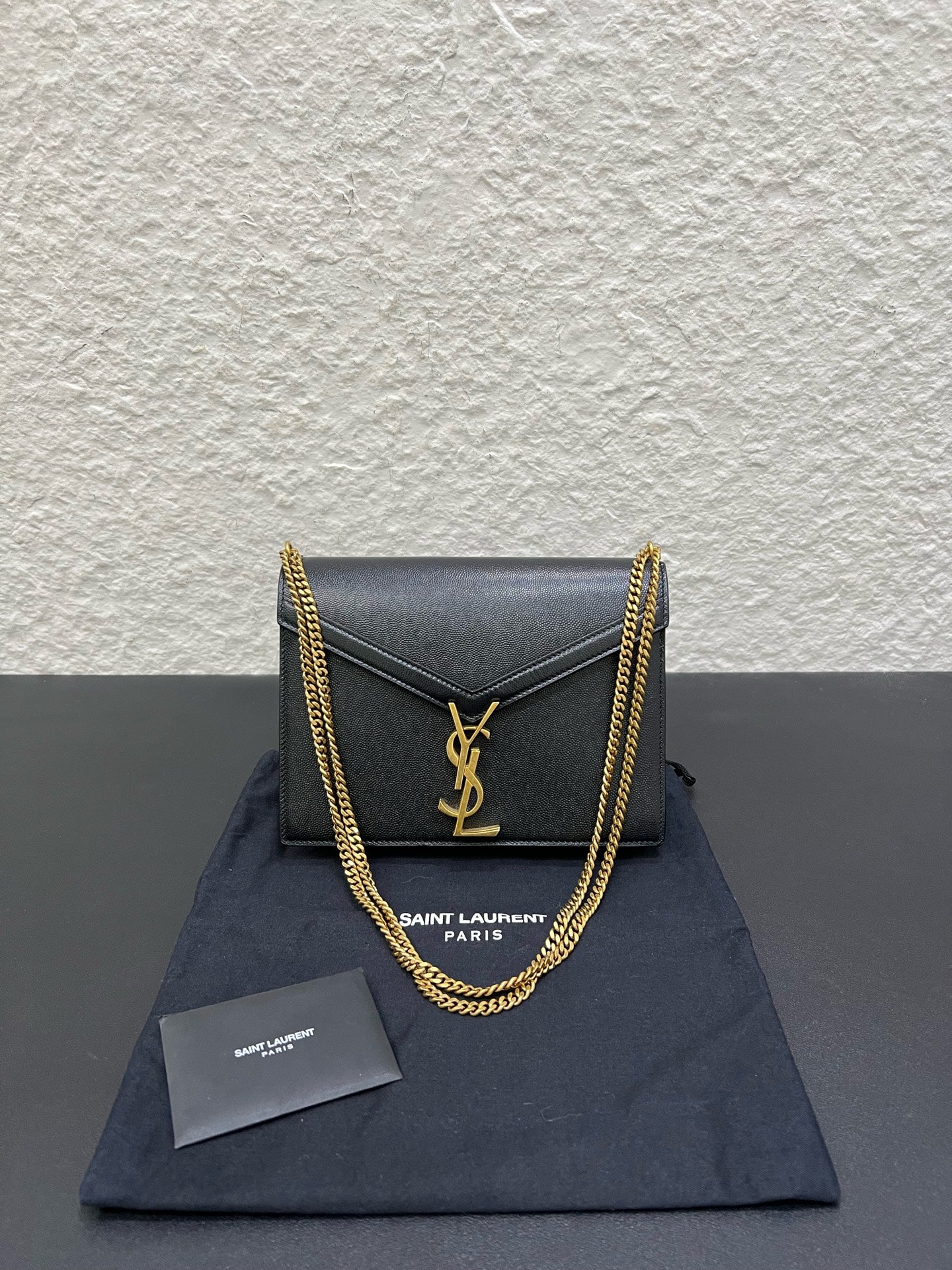 Saint Laurent - Cassandra - Leather - Black - (medium)