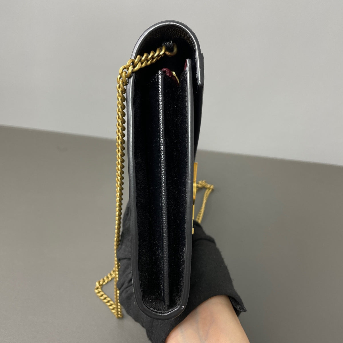 Saint Laurent - Cassandra - Leather - Black - (medium)