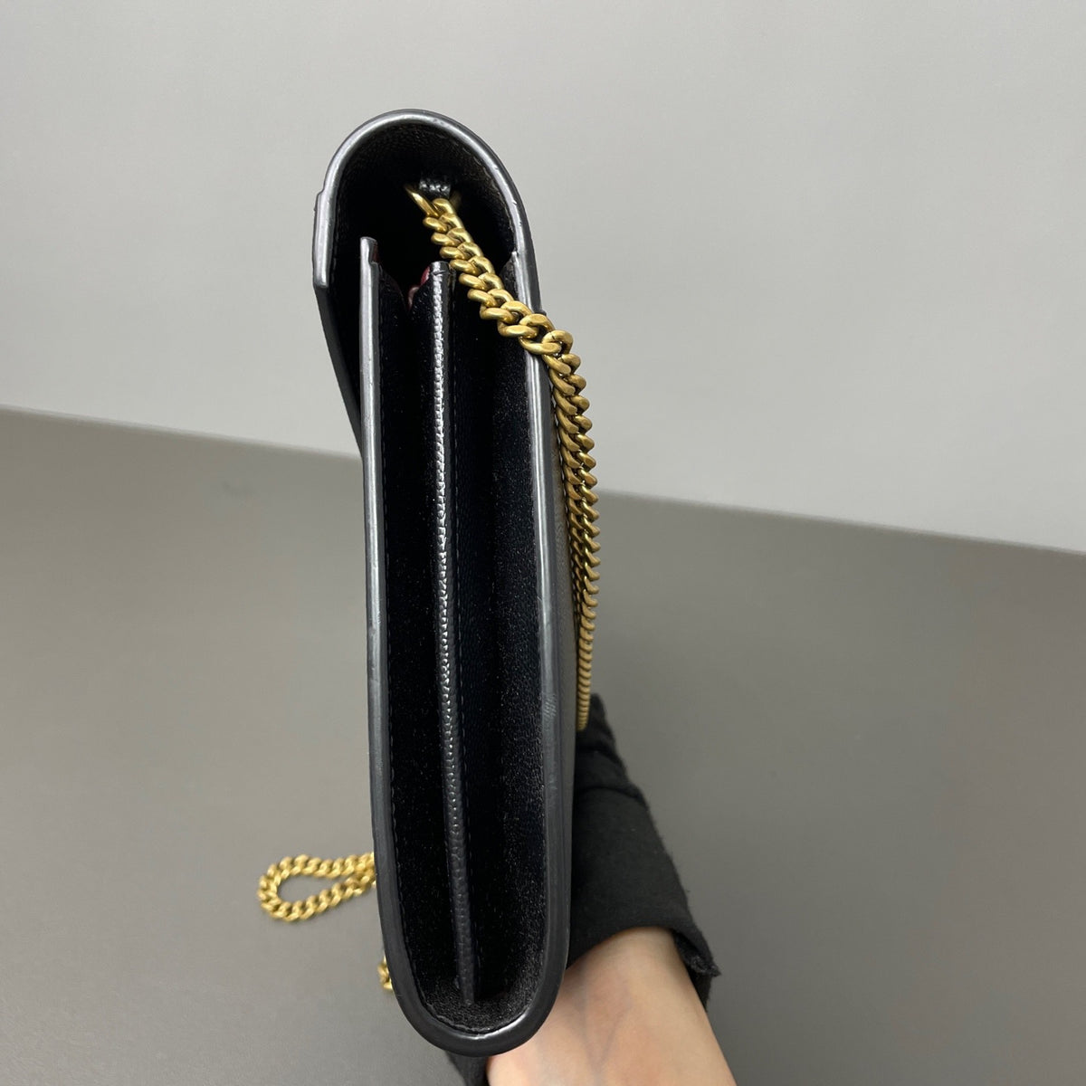 Saint Laurent - Cassandra - Leather - Black - (medium)
