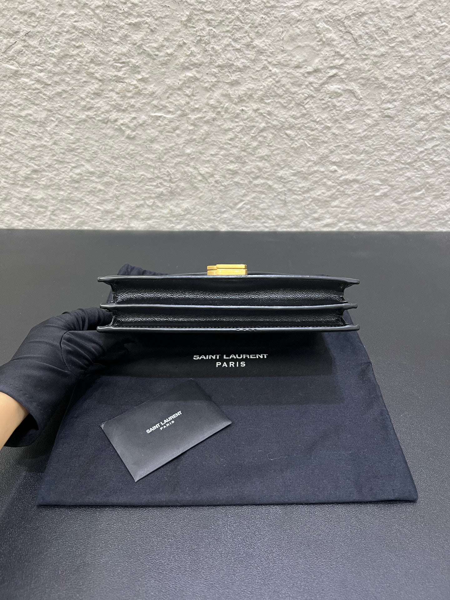 Saint Laurent - Cassandra - Leather - Black - (medium)