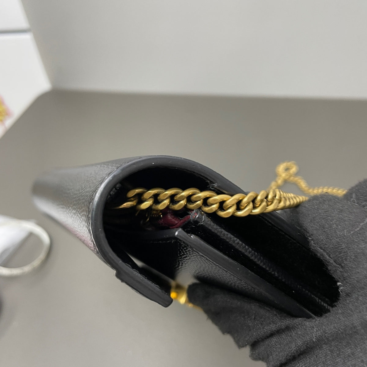 Saint Laurent - Cassandra - Leather - Black - (medium)