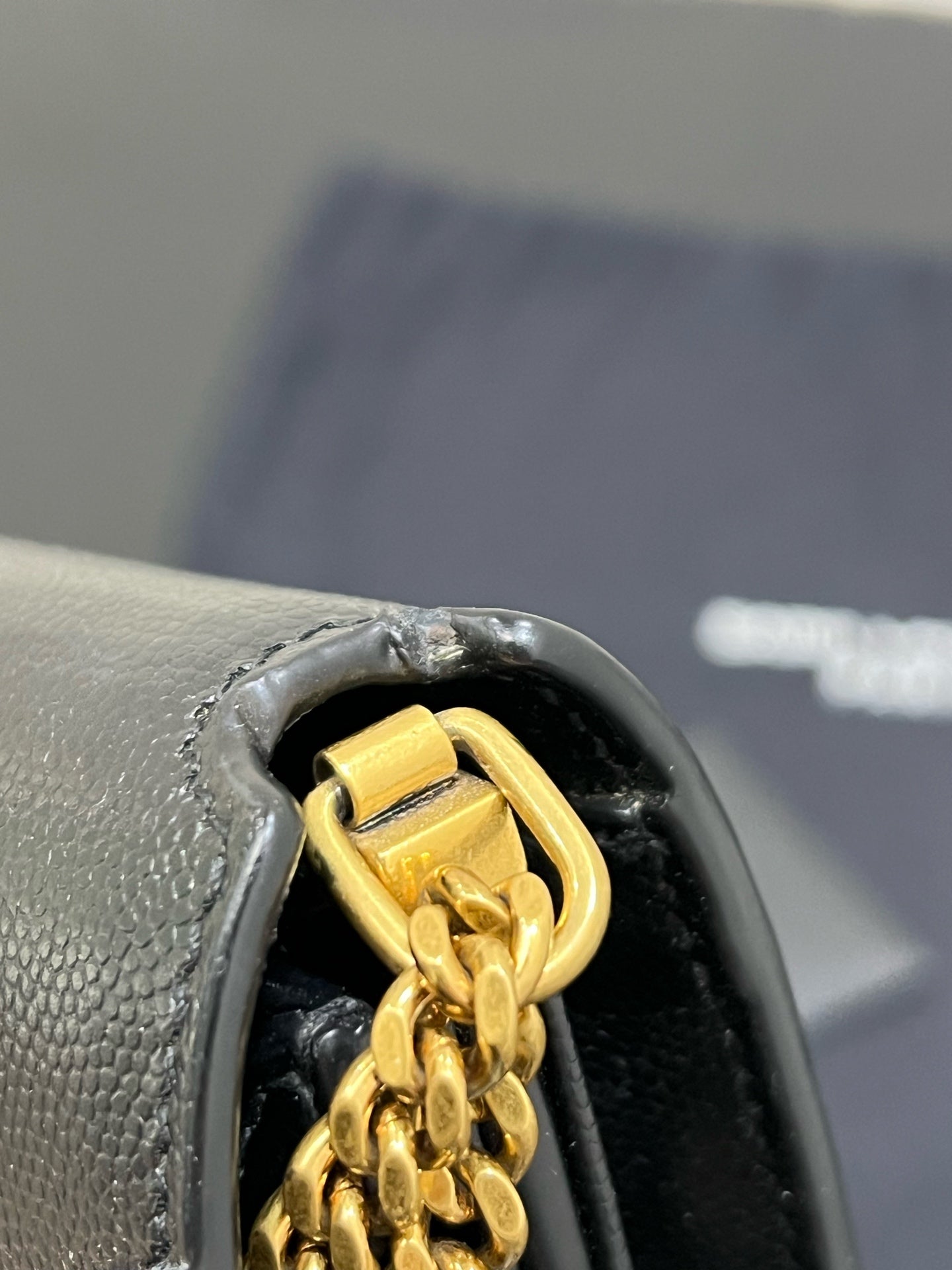 Saint Laurent - Cassandra - Leather - Black - (medium)