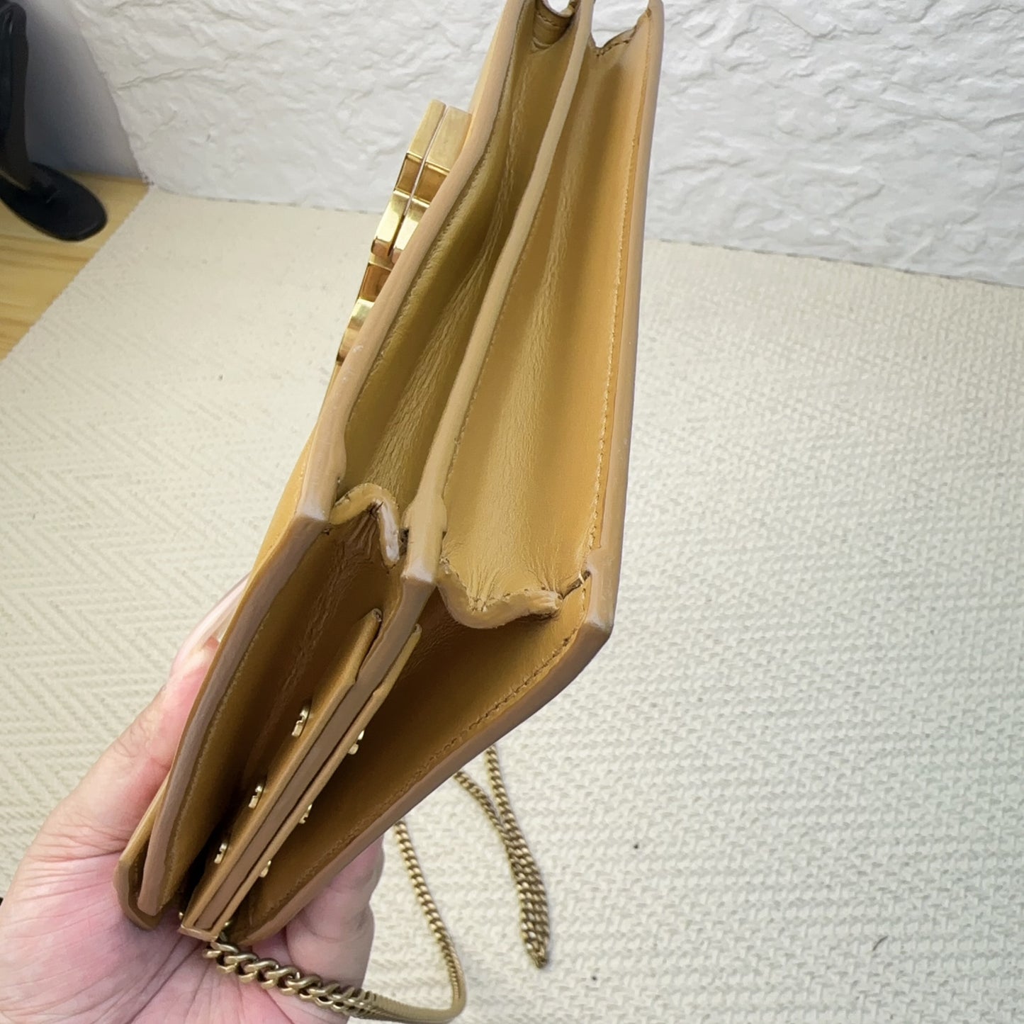 Saint Laurent - Cassandra - Leather - Camel - (Medium)
