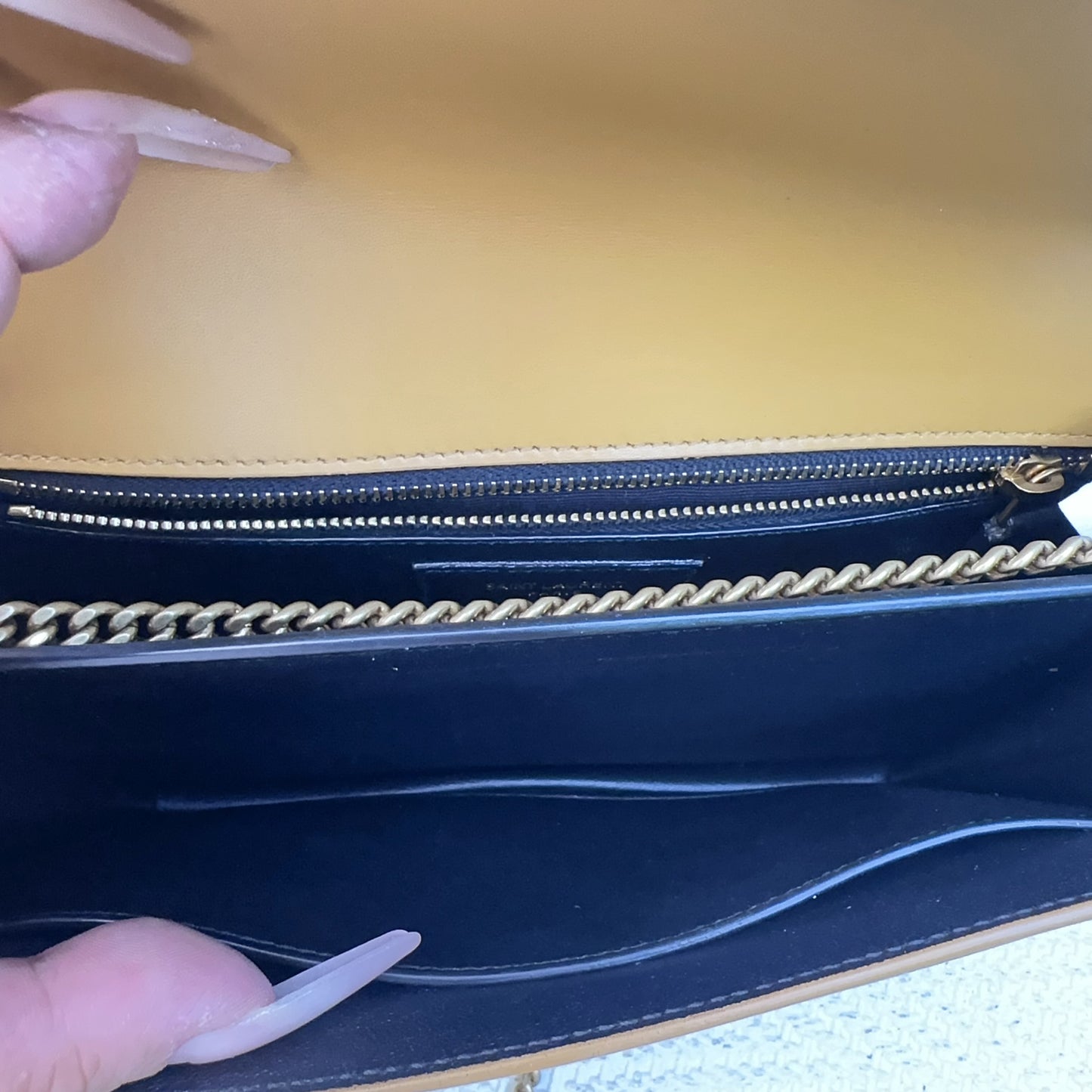 Saint Laurent - Cassandra - Leather - Camel - (Medium)