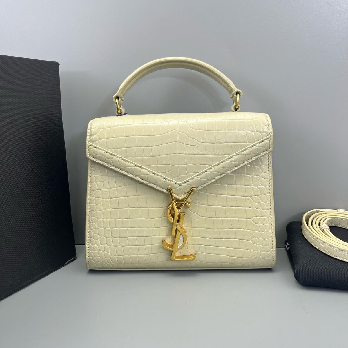 Saint Laurent - Cassandra - Leather - White - (small)