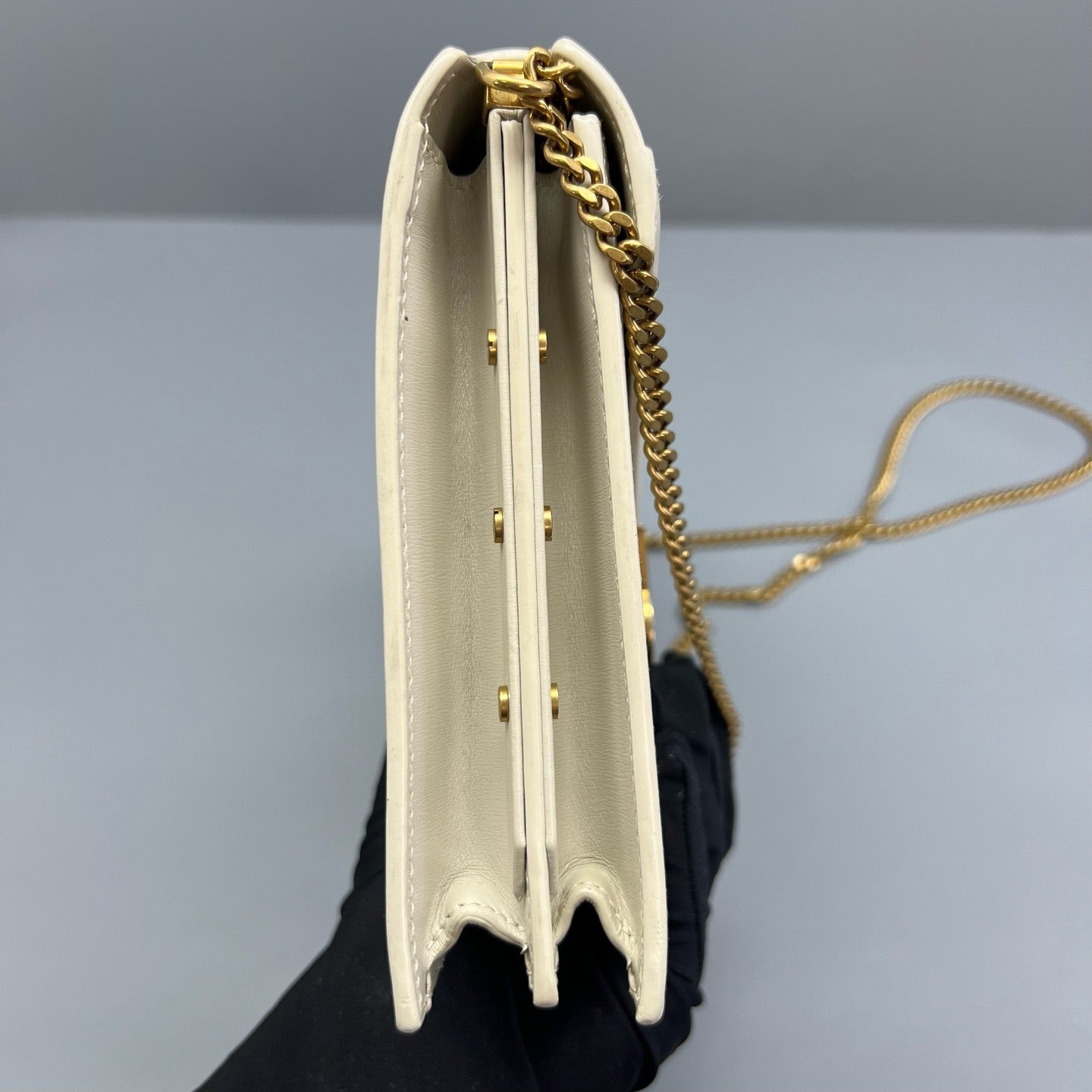 Saint Laurent - Cassandra - Leather - White - (small)