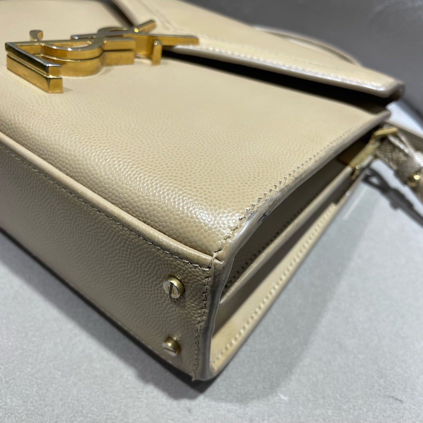 Saint Laurent - Cassandra Mini Top Handle Bag - Leather - Beige - (mini)
