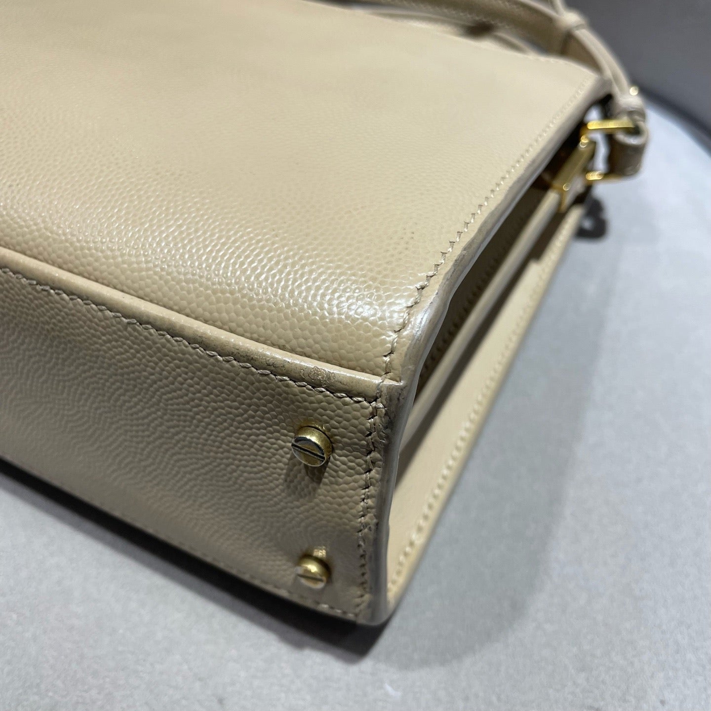 Saint Laurent - Cassandra Mini Top Handle Bag - Leather - Beige - (mini)