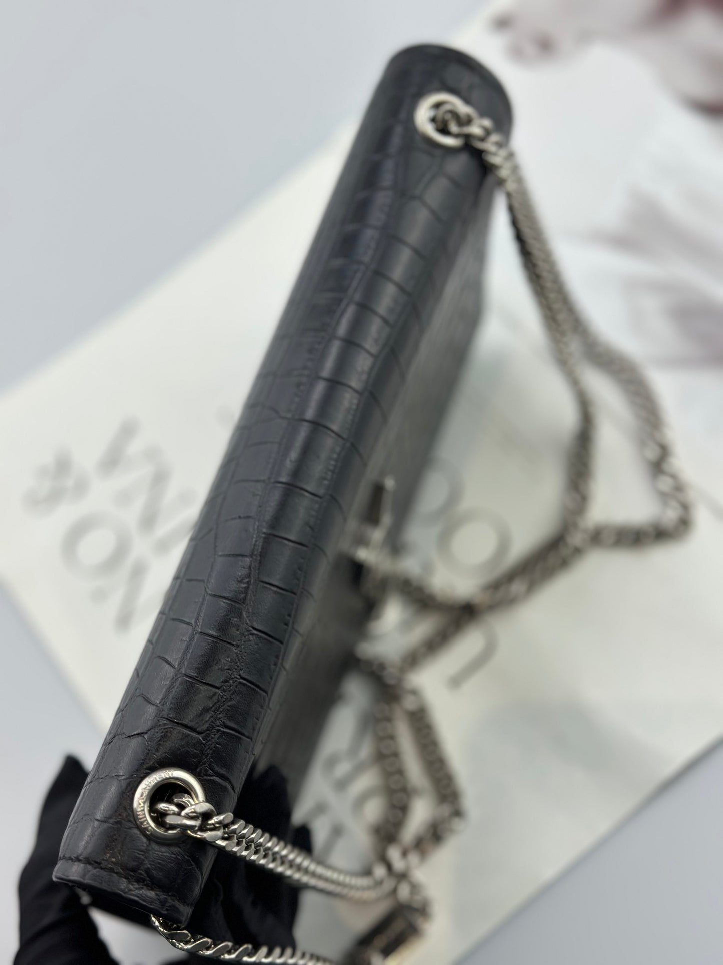 Saint Laurent - Cassandra Tassel Bag - Leather - Black - (small)