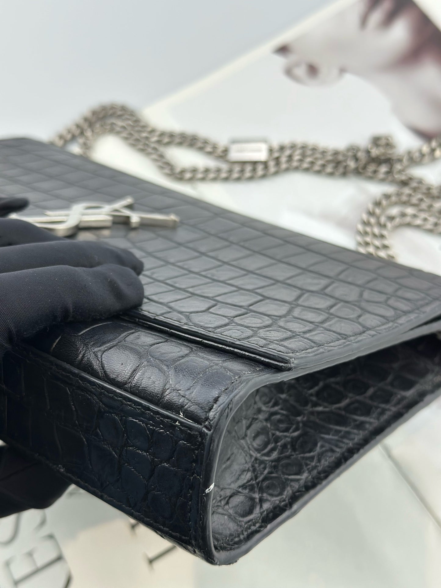 Saint Laurent - Cassandra Tassel Bag - Leather - Black - (small)
