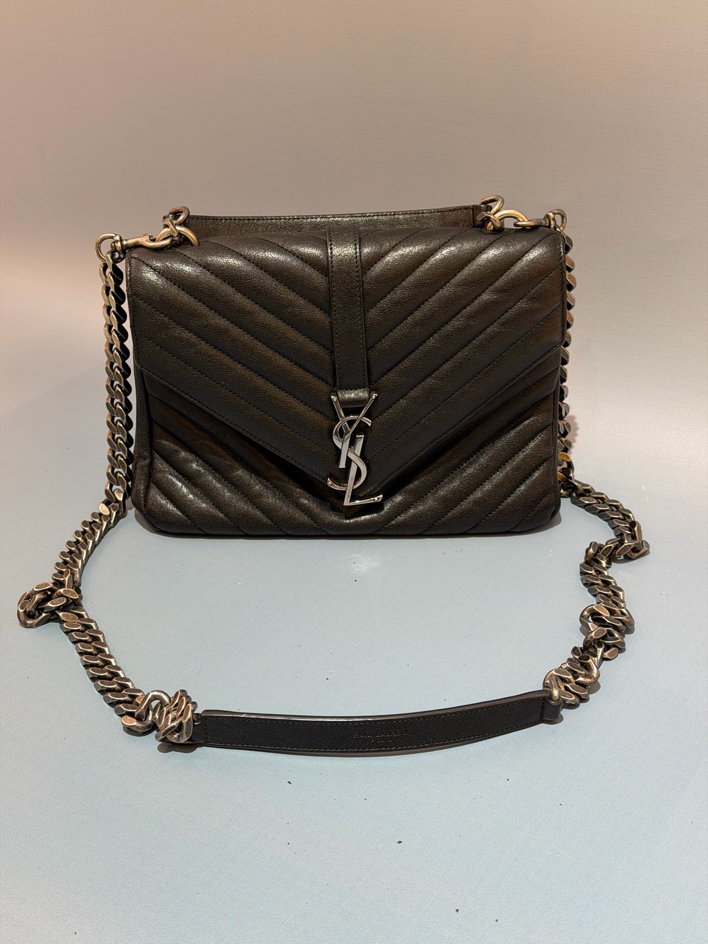Saint Laurent - College - Grained leather - Black - (medium)
