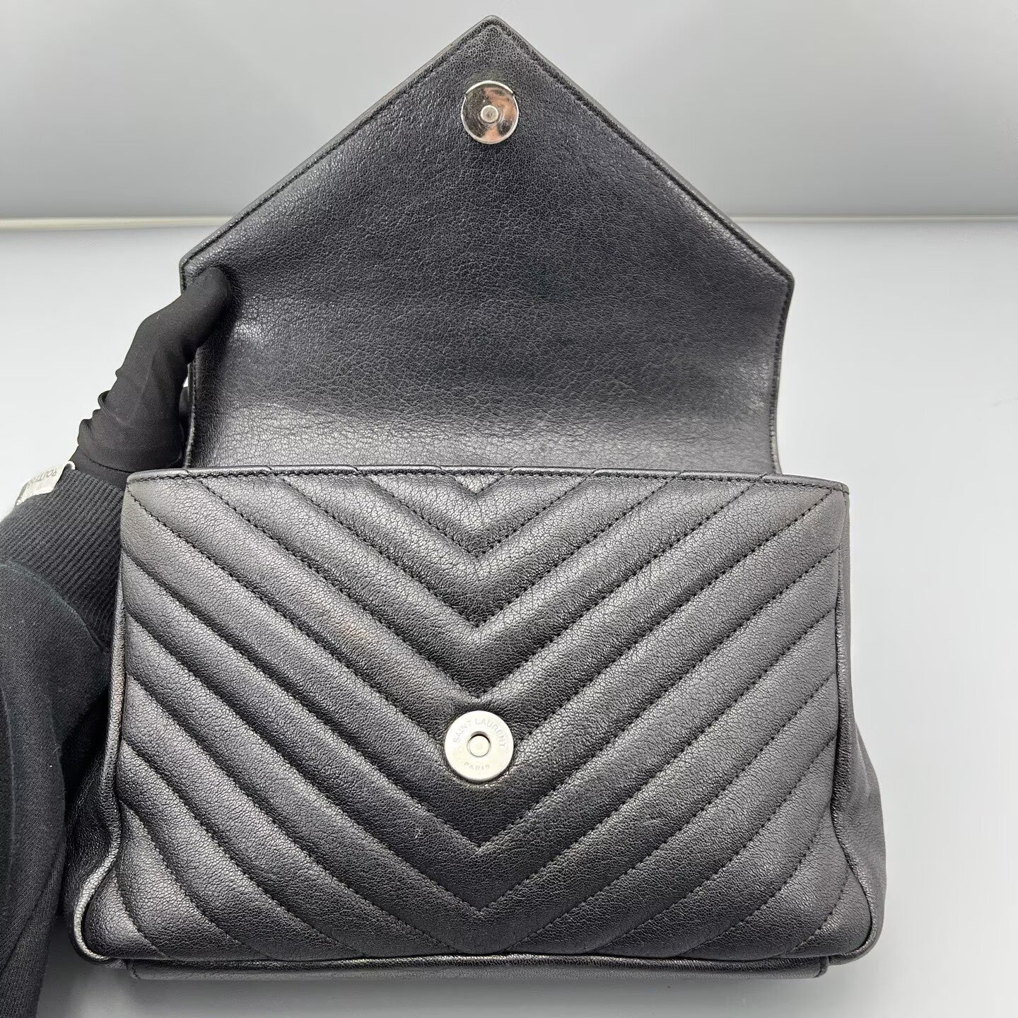 Saint Laurent - Collège - Grained leather - Black with Silver-Tone Hardware - (medium)