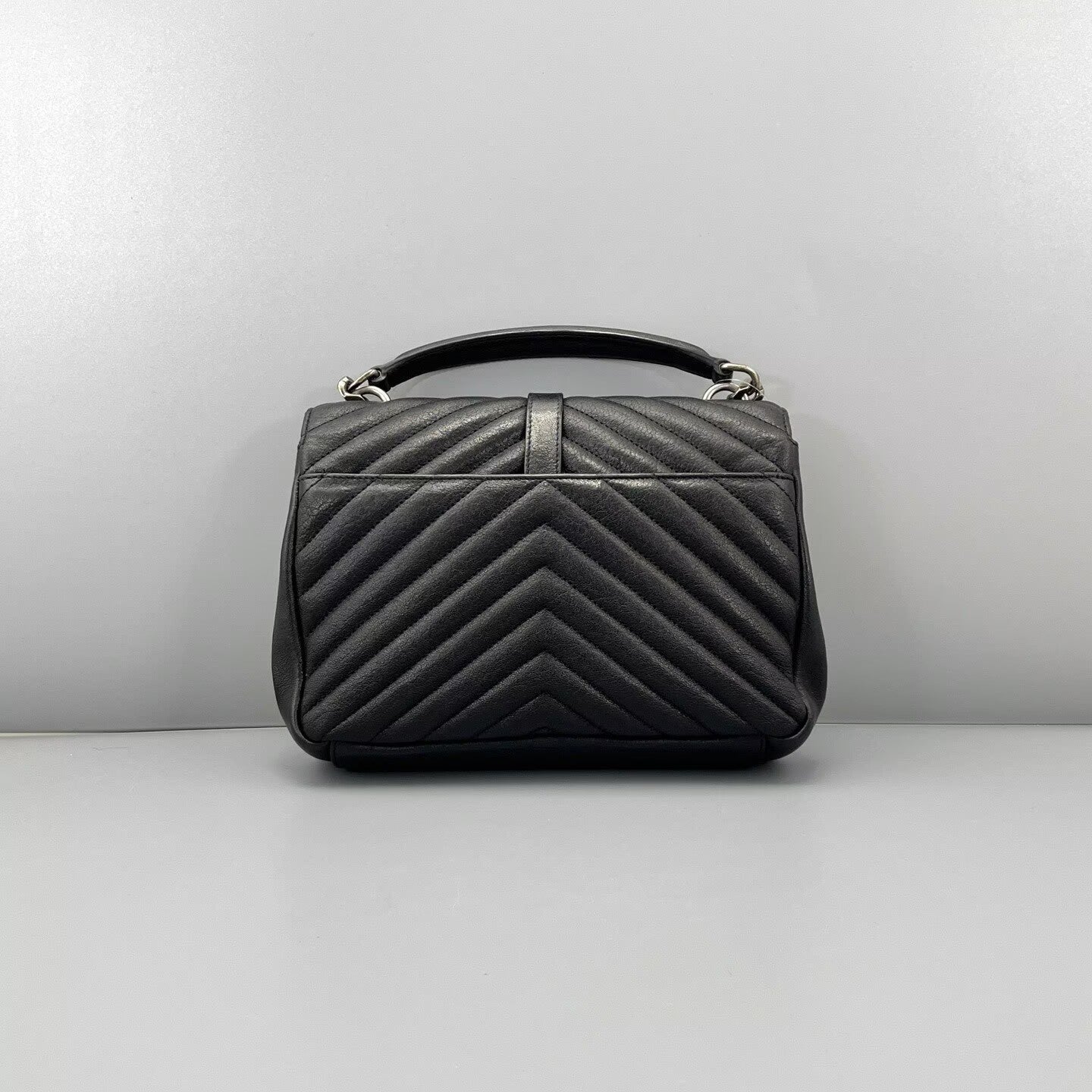 Saint Laurent - Collège - Grained leather - Black with Silver-Tone Hardware - (medium)