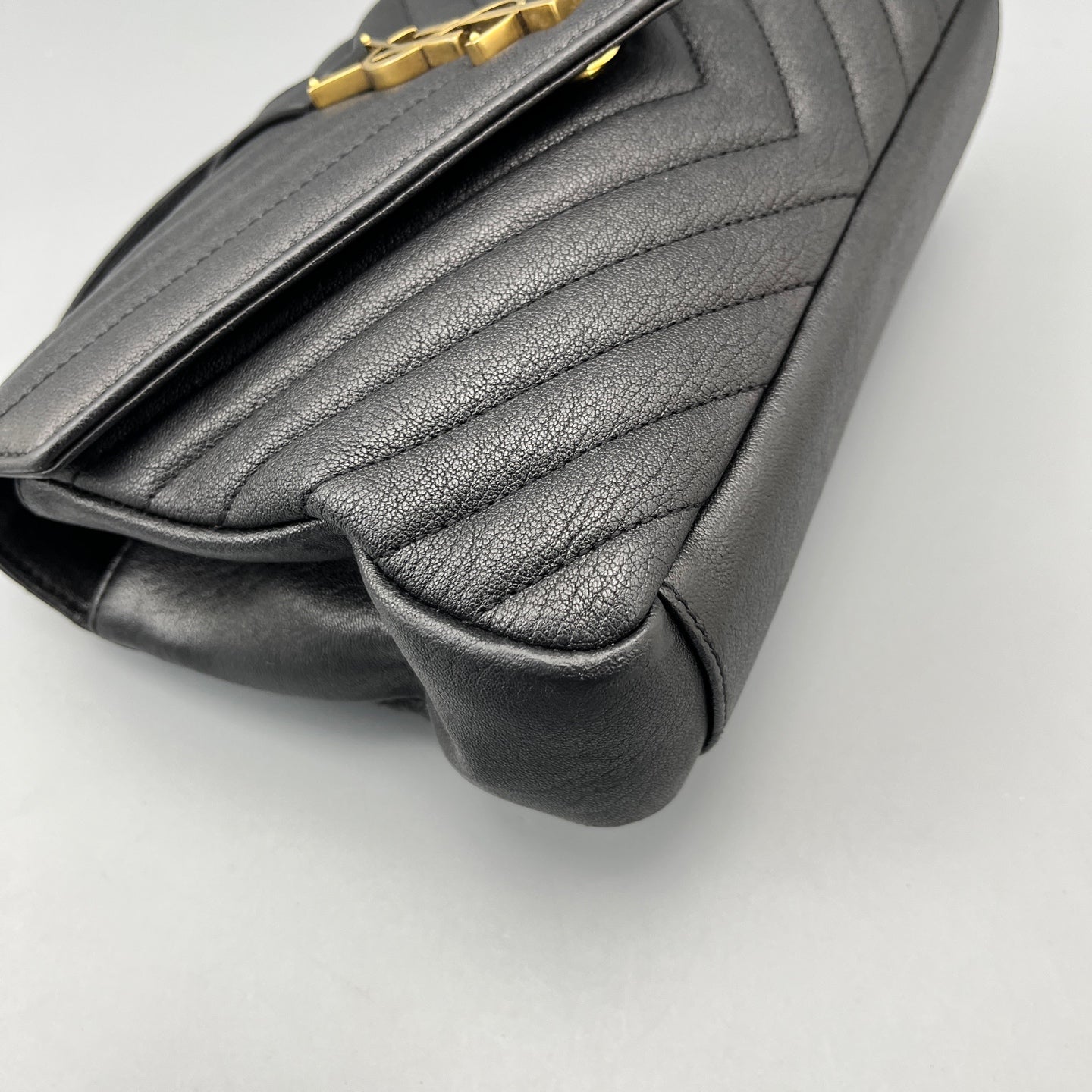Saint Laurent - College - Leather - Black - (medium)