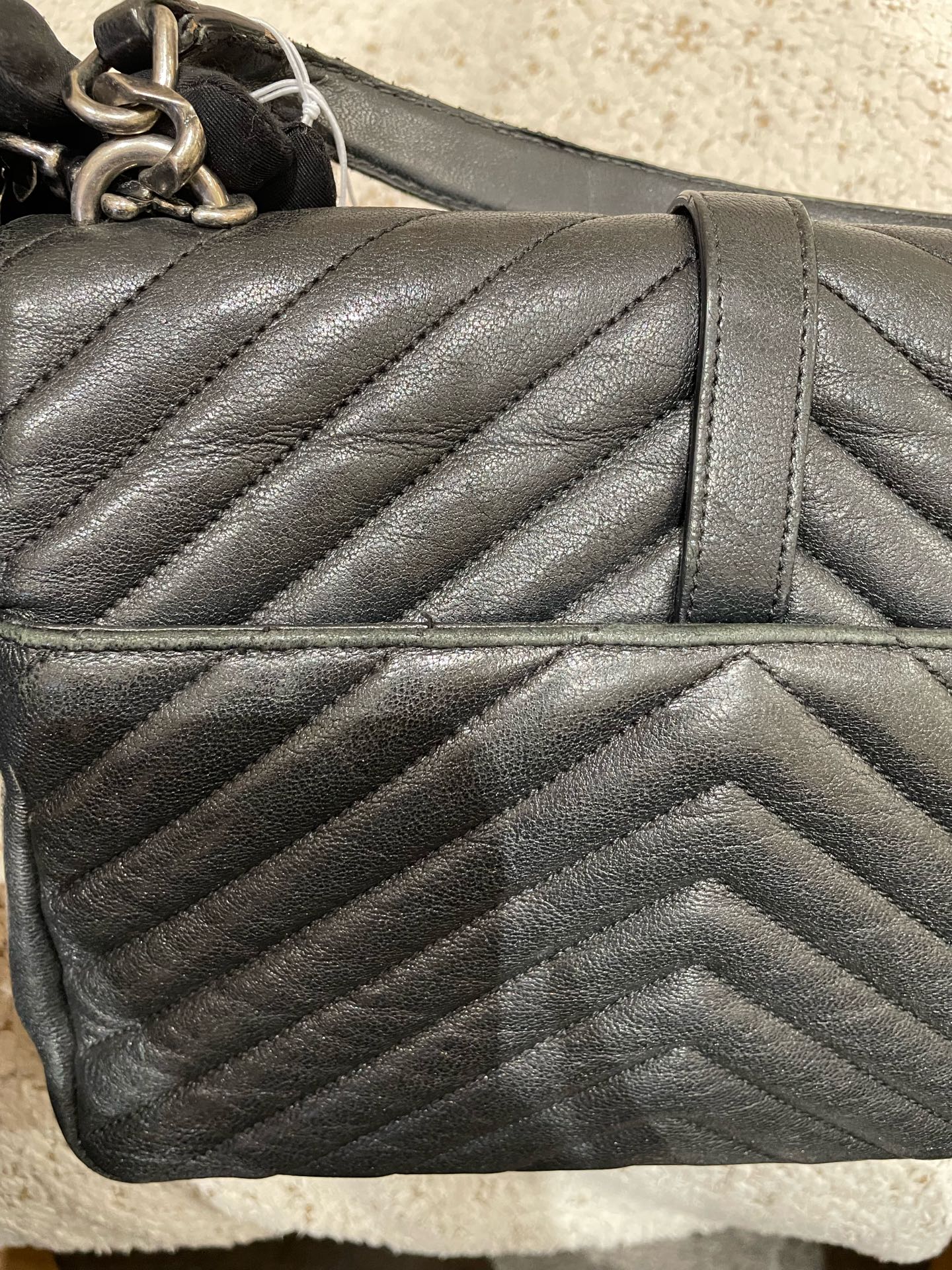 Saint Laurent - College - Leather - Black - (medium)