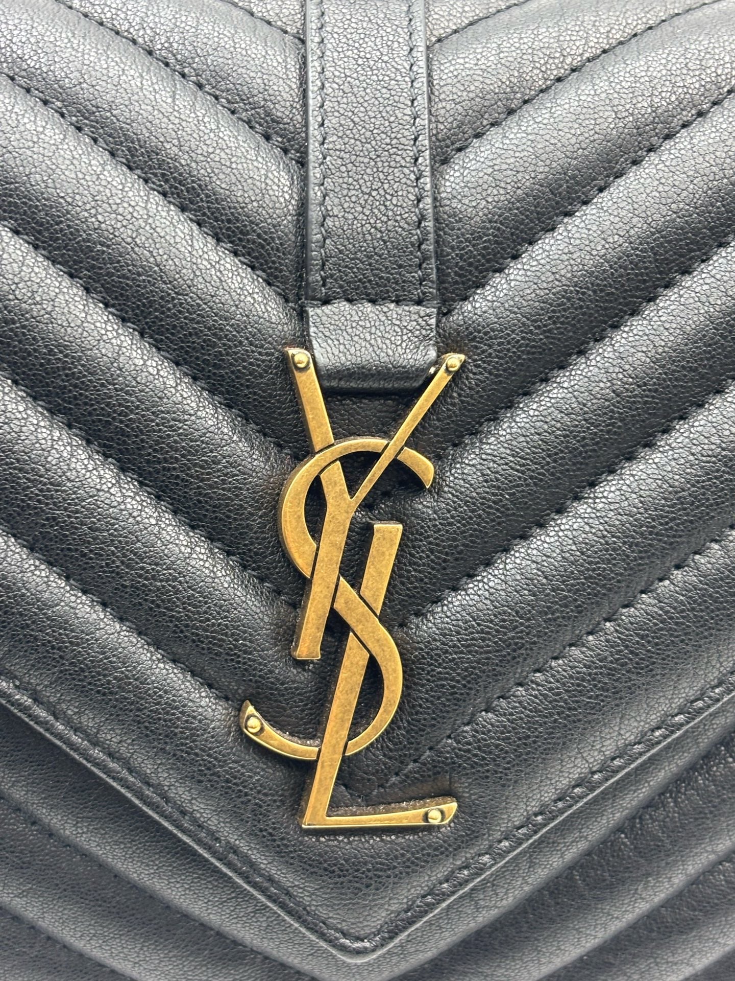 Saint Laurent - College - Leather - Black - (Medium)
