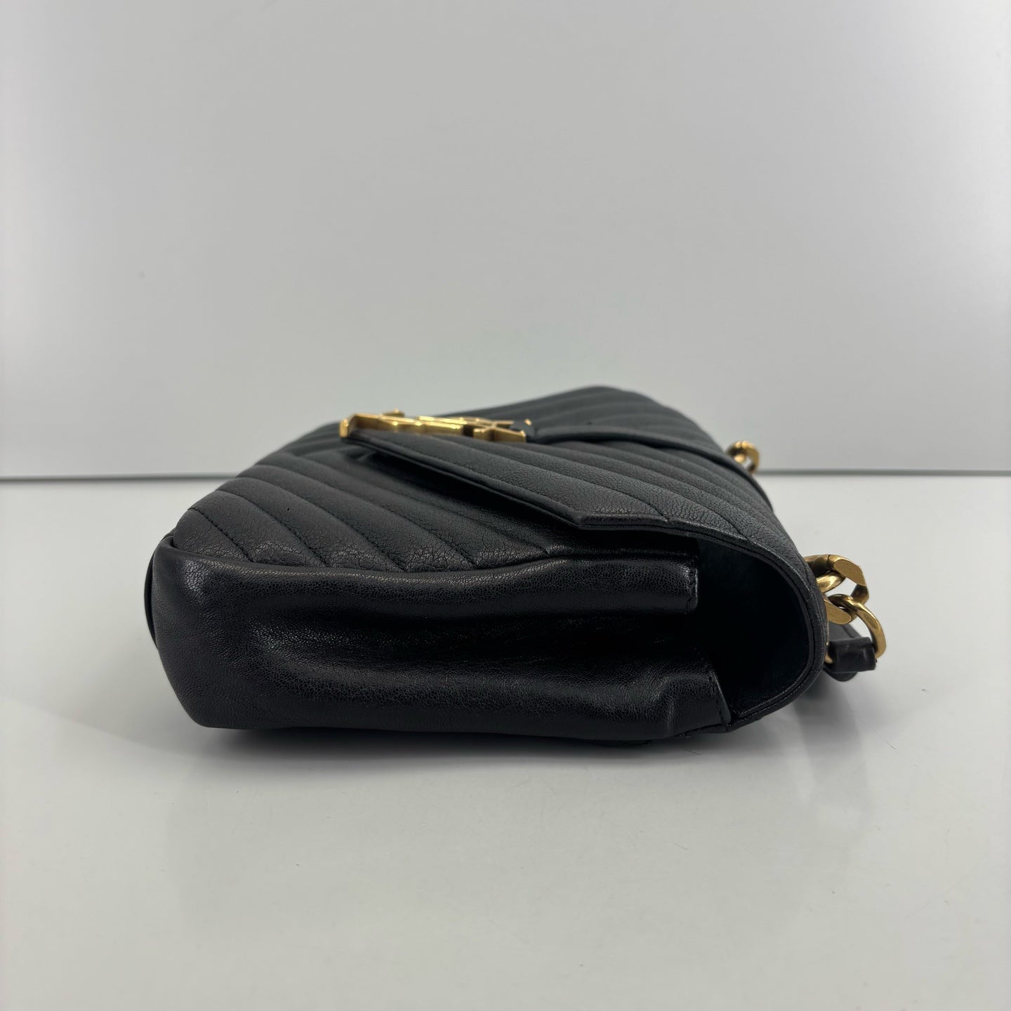 Saint Laurent - College Medium - Leather - Black - (Medium)