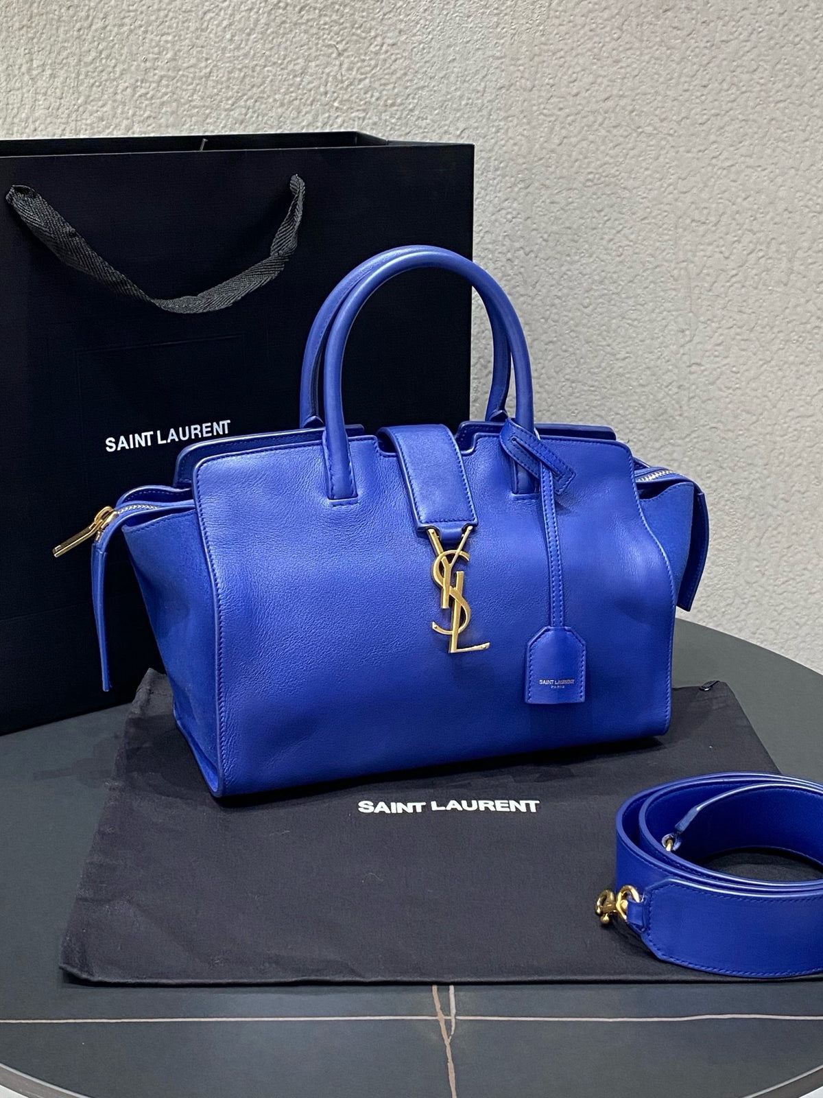 Saint Laurent - Downtown Cabas Small - Leather - Blue - (small)