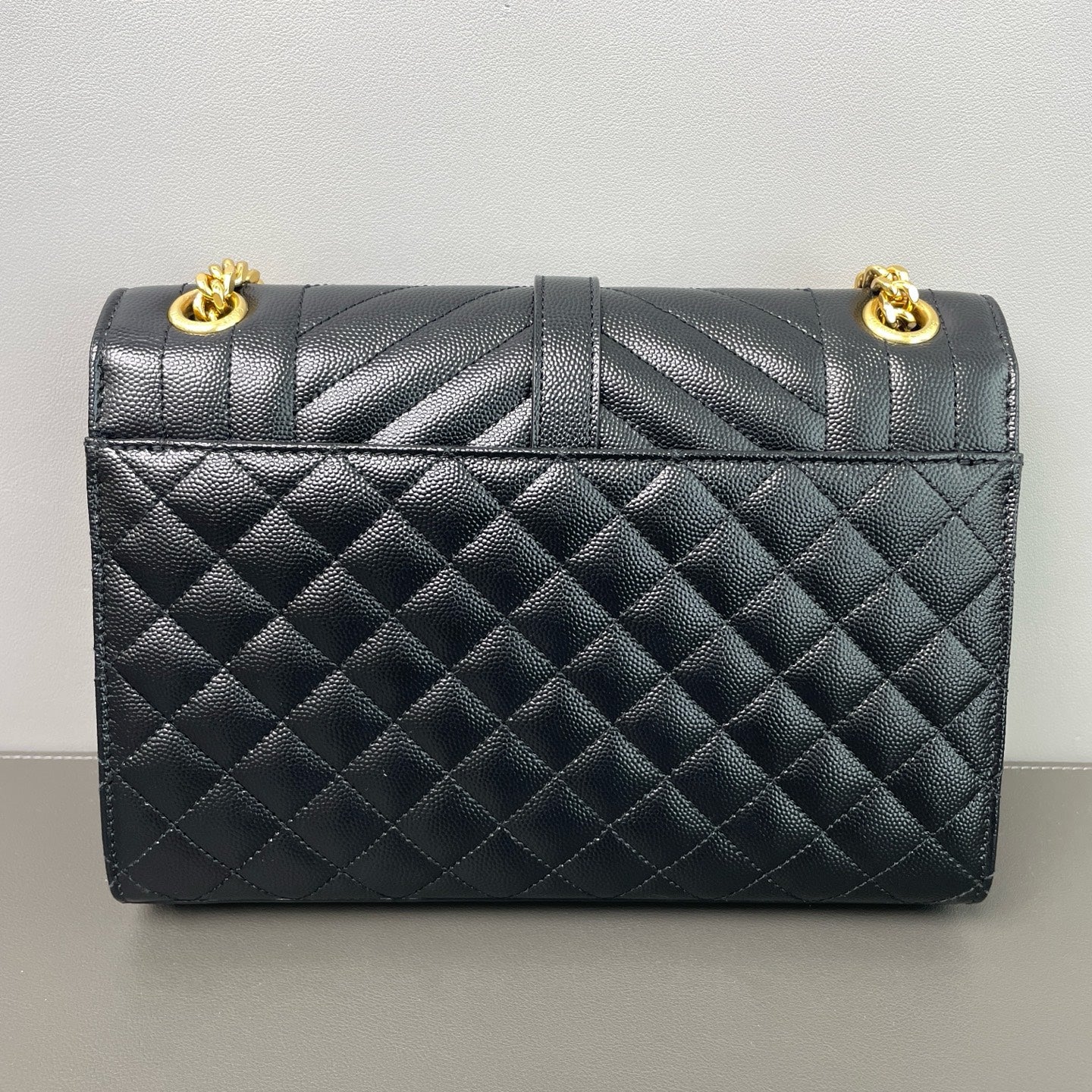 Saint Laurent Envelope Grained leather Black - view 4
