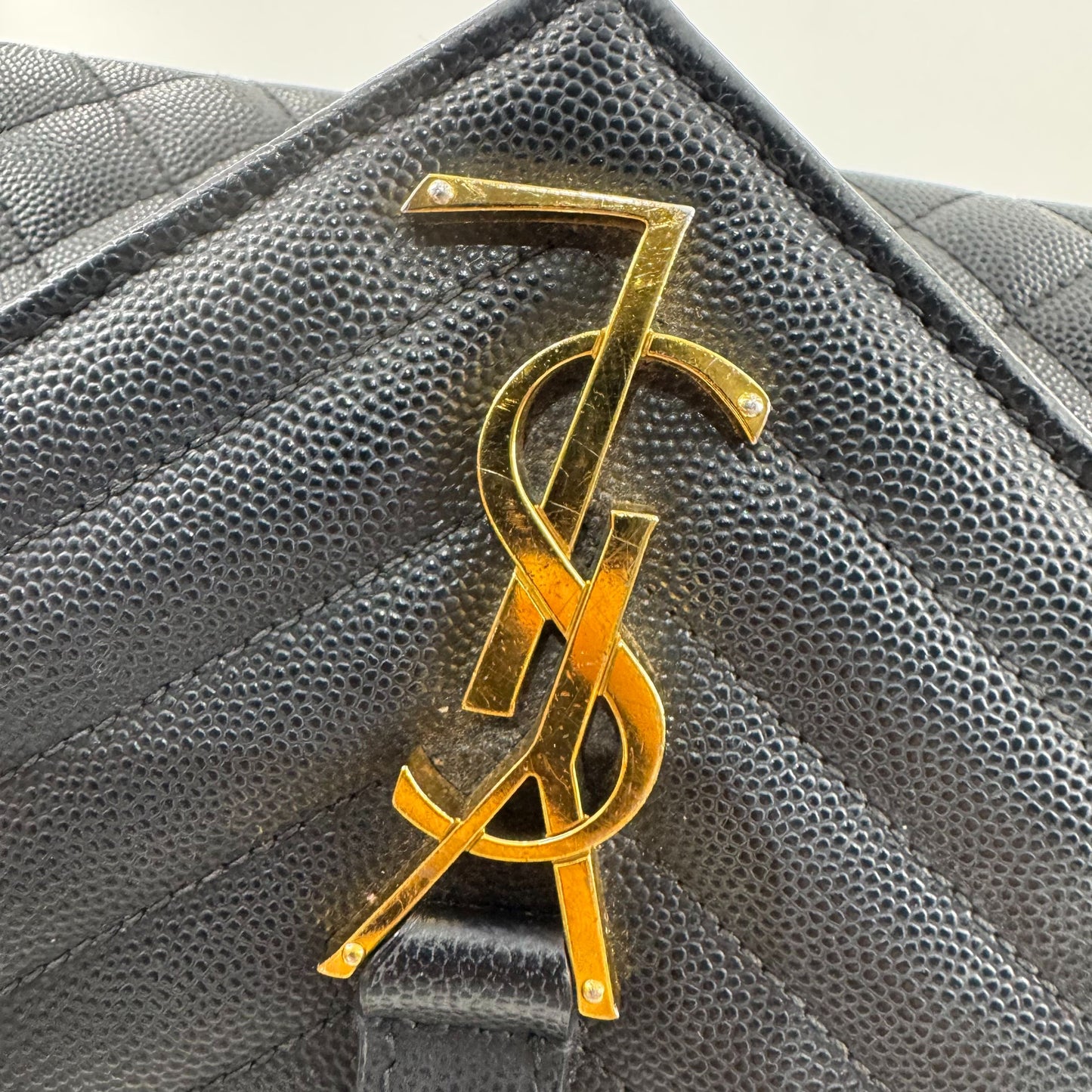 Saint Laurent Envelope Bag Leather Black - view 4