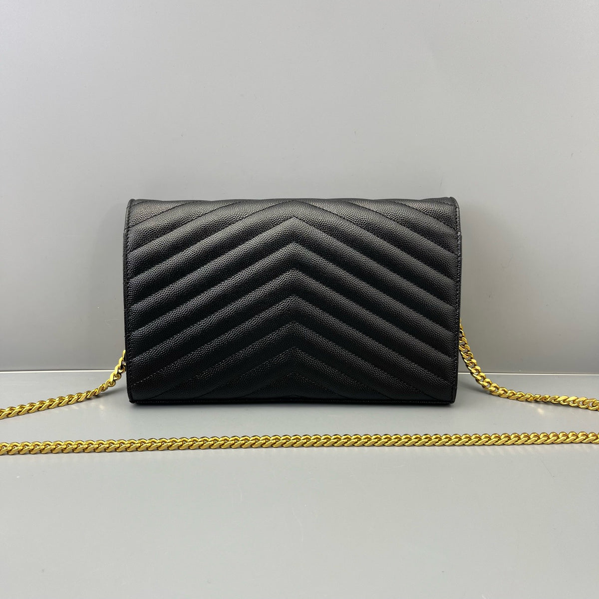 Saint Laurent - Envelope Bag - Leather - Black - (medium)