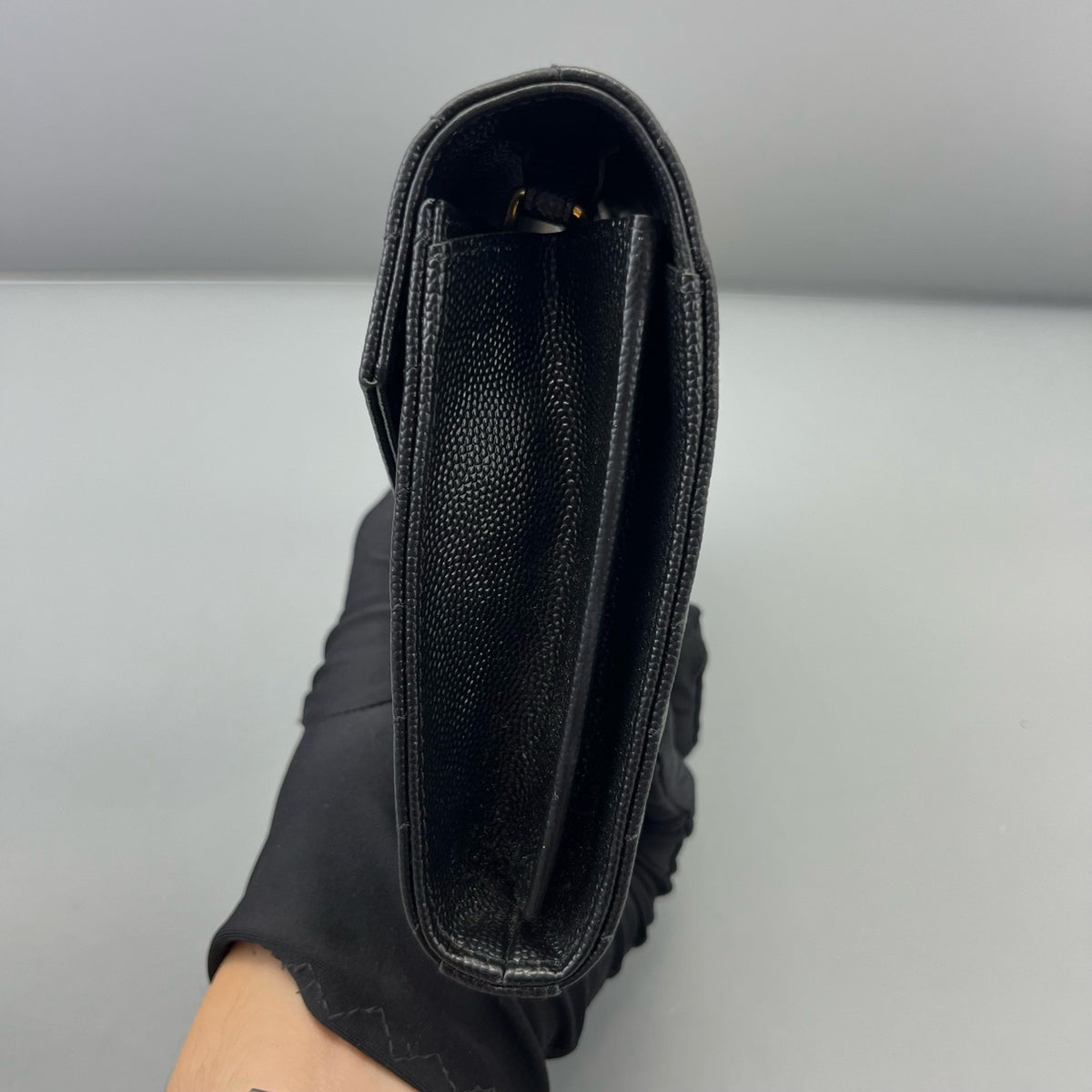 Saint Laurent - Envelope Bag - Leather - Black - (medium)