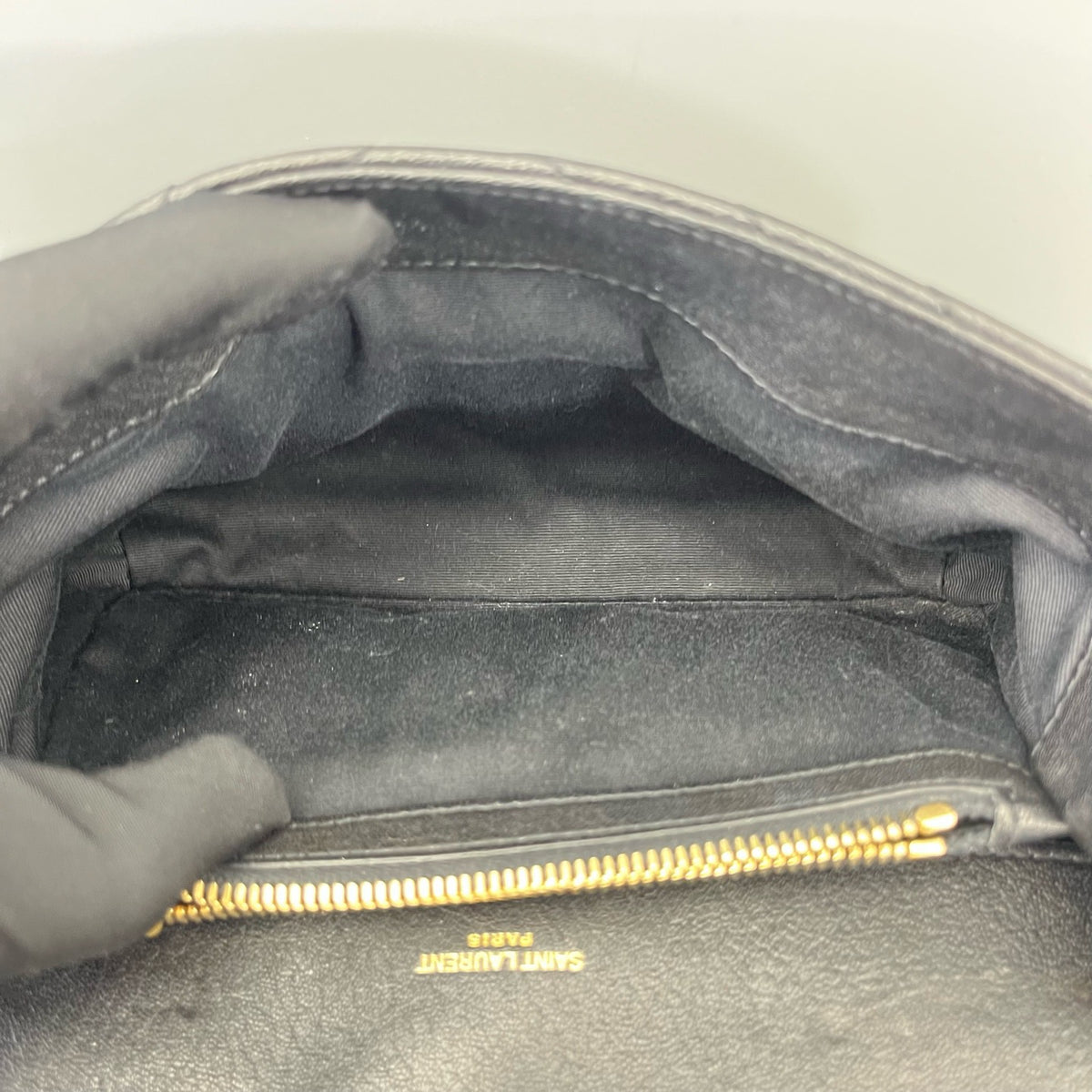 Saint Laurent - Envelope Bag - Leather - Black - (medium)