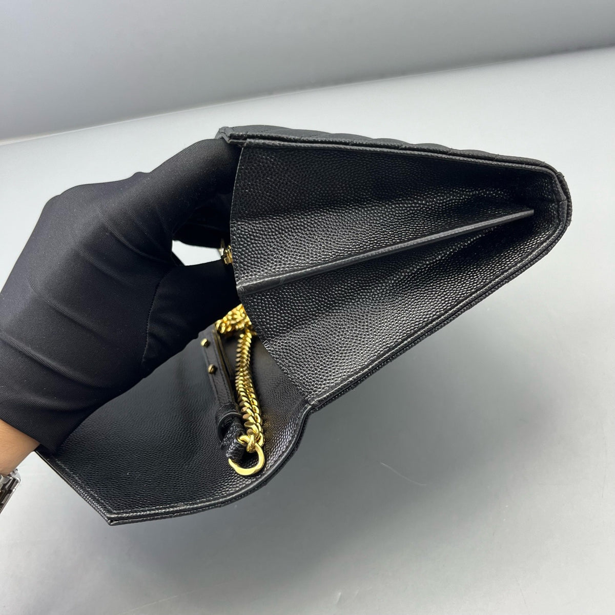 Saint Laurent - Envelope Bag - Leather - Black - (medium)