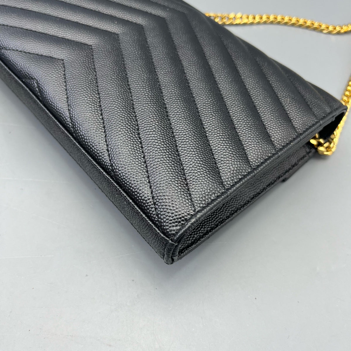 Saint Laurent - Envelope Bag - Leather - Black - (medium)