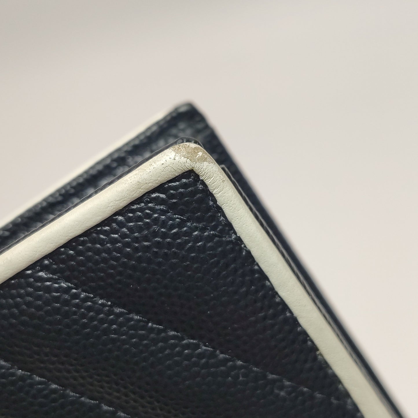 Saint Laurent - Envelope bag - Leather - Black - (mini)