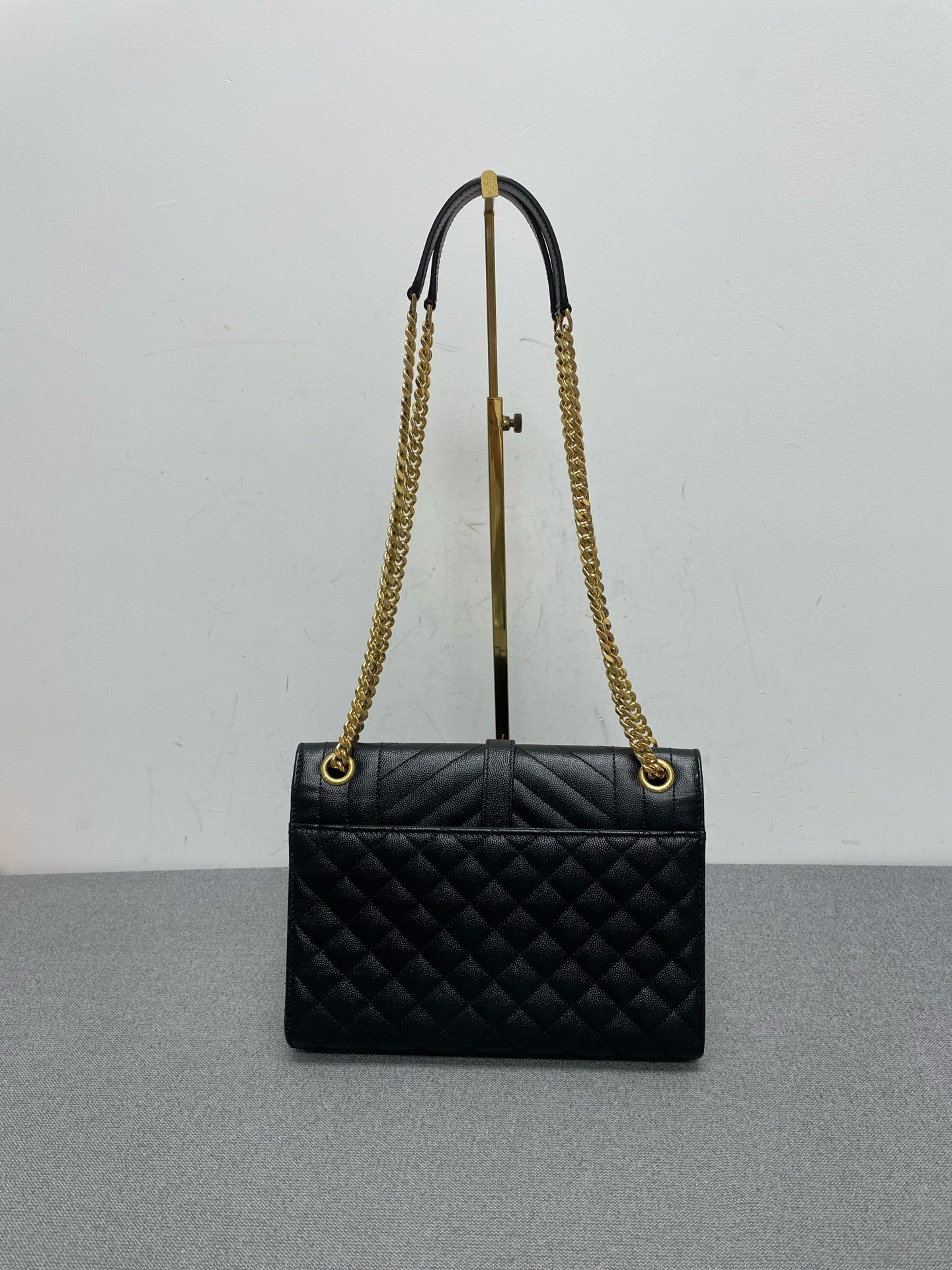 Saint Laurent - Envelope Bag - Leather - Black - (Small)